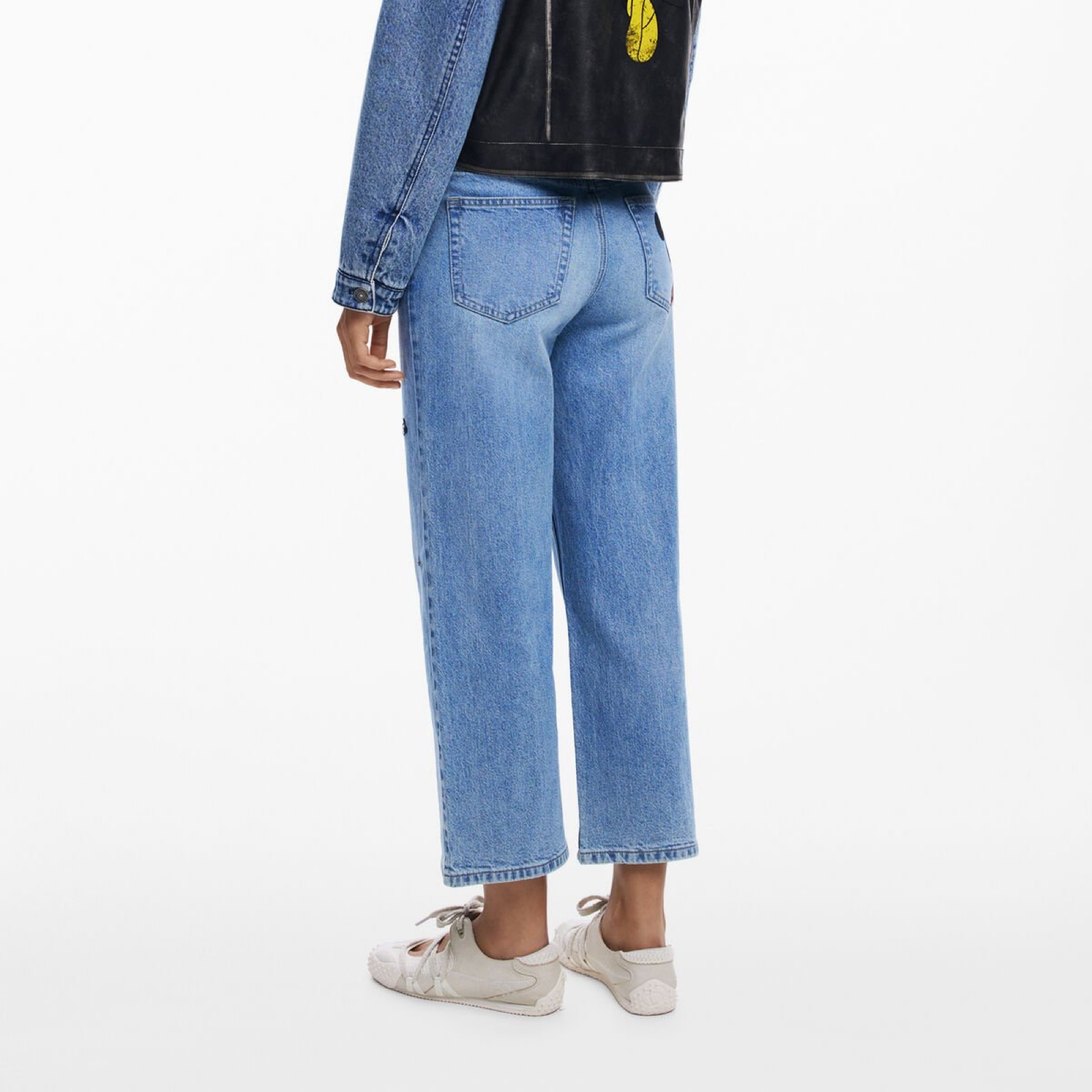 Дамски дънки Desigual Jeans 25WWDD17 Back View