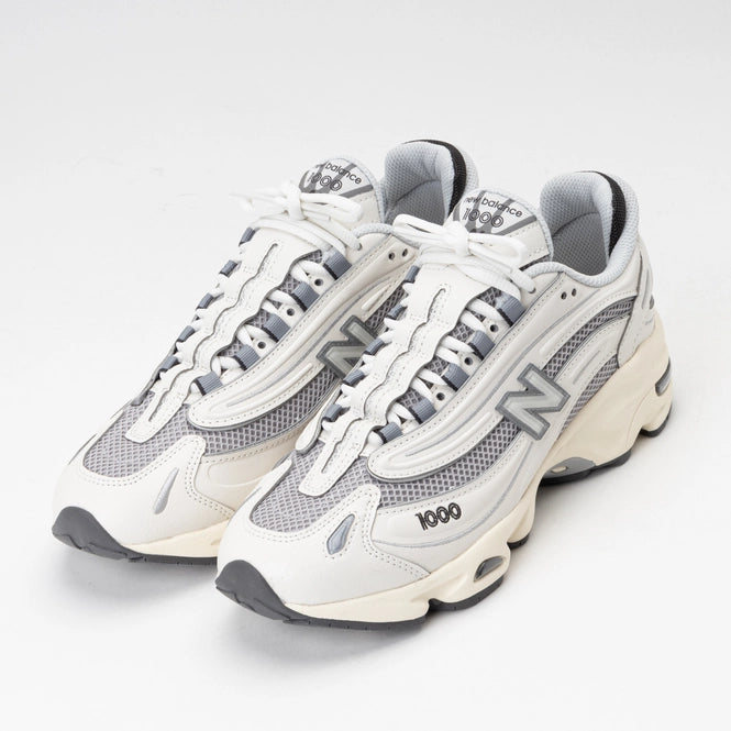 New Balance 1000 Women Sneakers