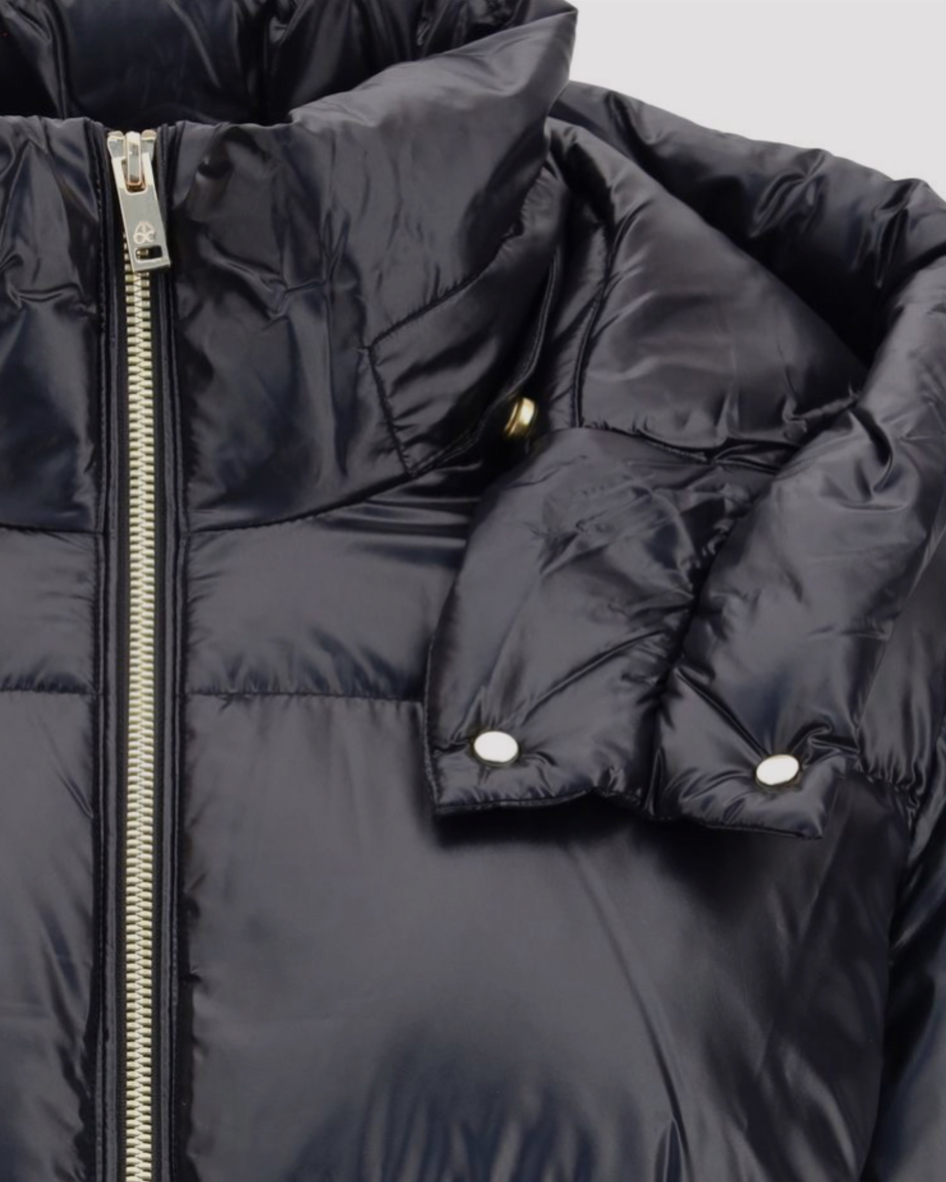 Дамско яке Women’s down jacket Moose Knuckles M35LJ148G292 Black cropped view