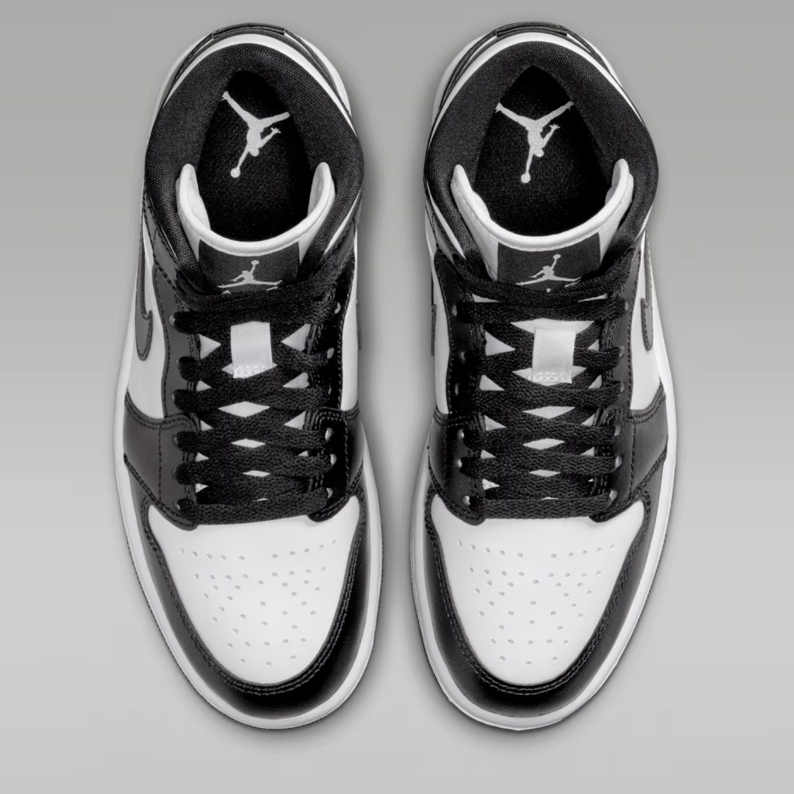 Дамски кецове Nike Air Jordan Mid 1 Sneakers DV0991-101 Top View