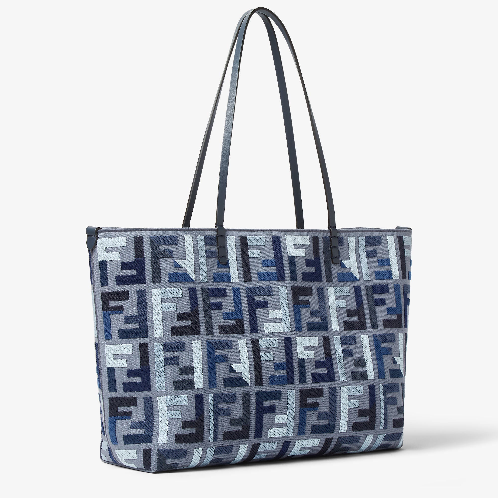 Дамска шопинг чанта Women’s Large Roll Tote Bag FENDI 8BH425AV11F1LAZ angled view