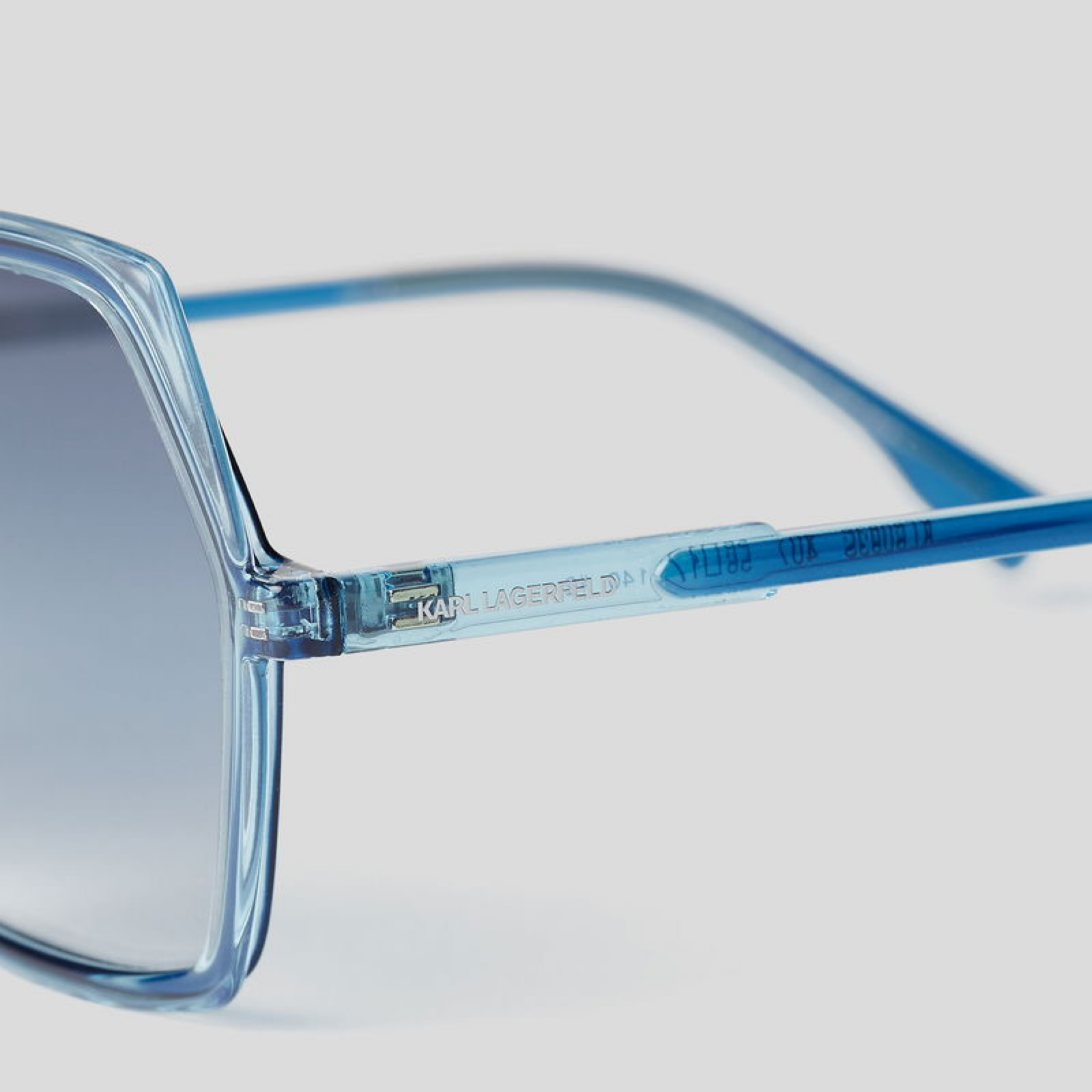 Дамски сини слънчеви очила Karl Lagerfeld Women Sunglasses KL6083S 407 Close-Up