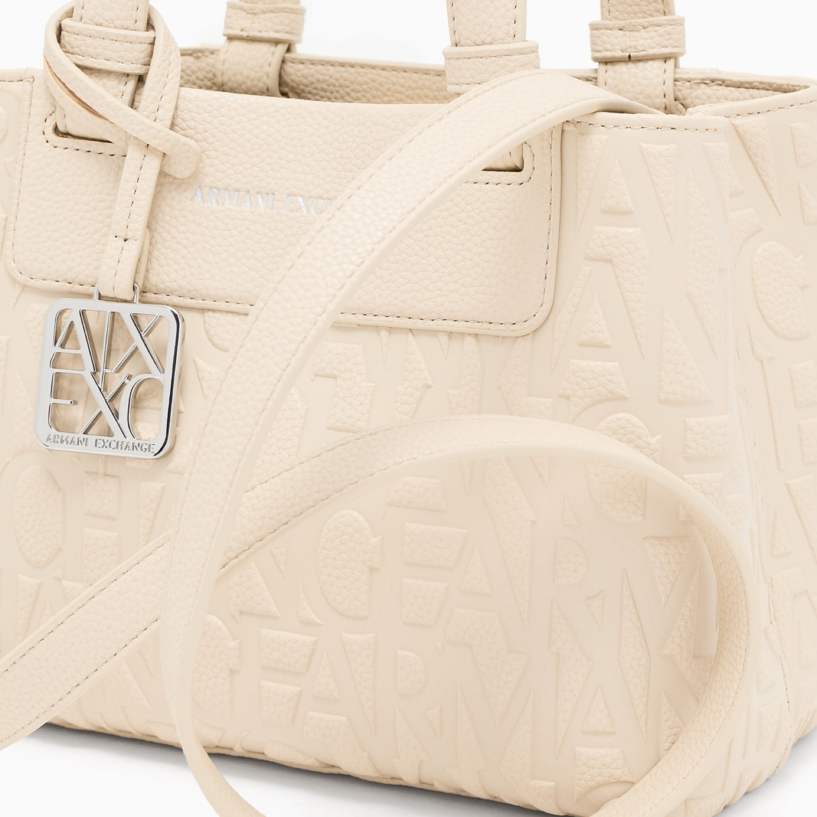 Дамска бежова чанта Armani Exchange Women Handbag XW001576 AF15774 Close-Up