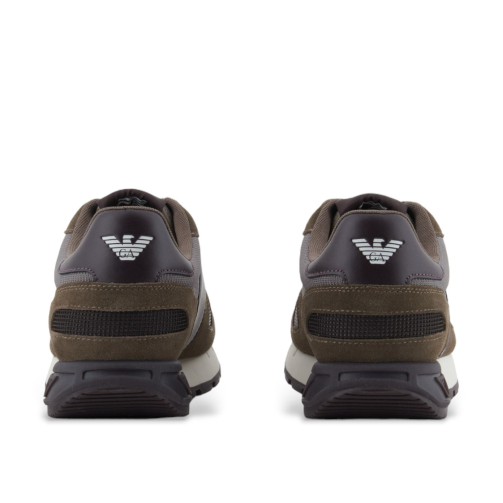 Мъжки маратонки EA7 Emporio Armani
X8X151 XK354 T995