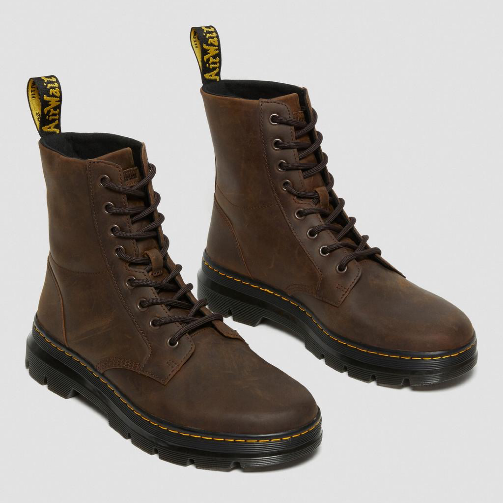 Мъжки кафяви боти Dr. Martens Men Boots 26006207 Front View
