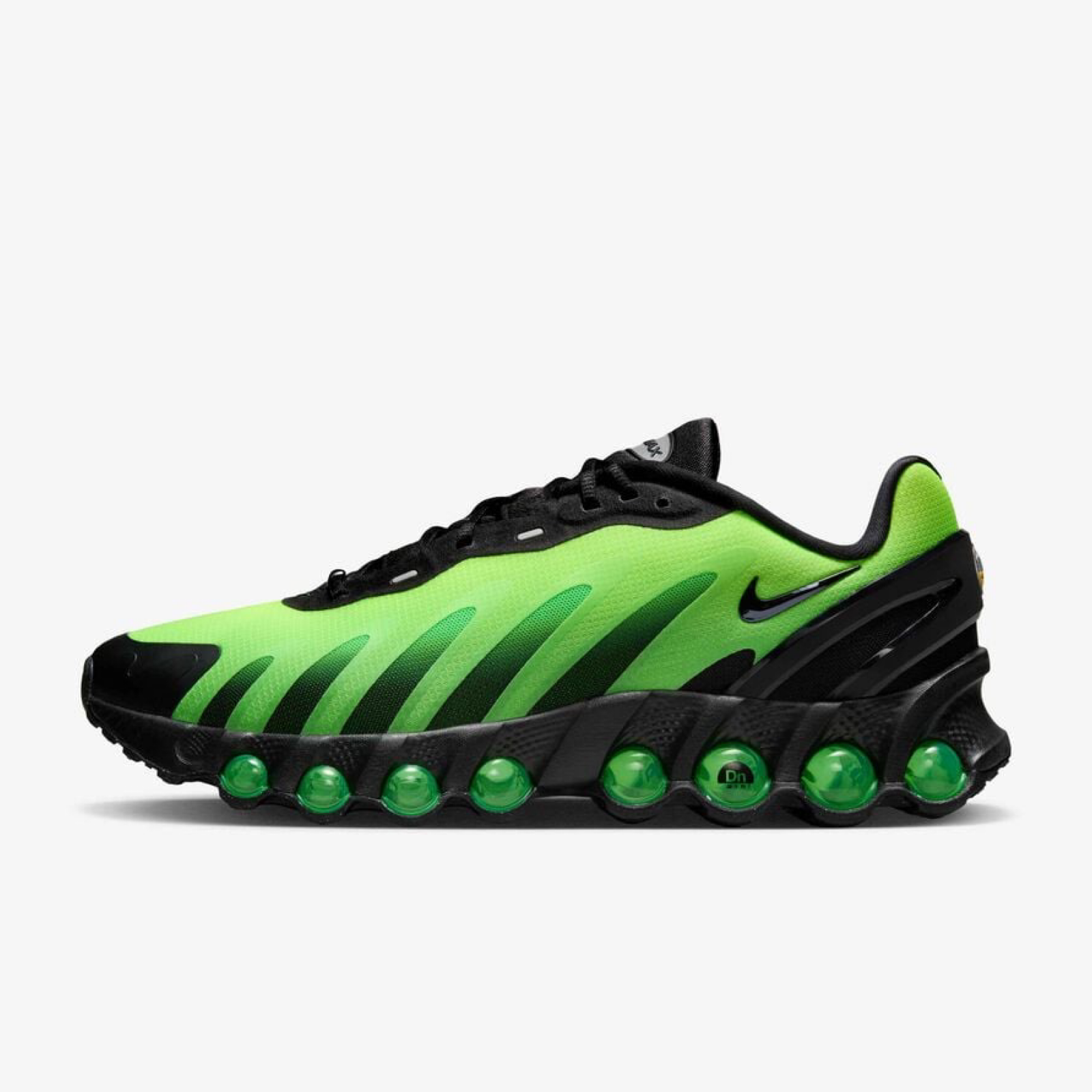 Мъжки маратонки Nike Air Max DN8 Black/Green Strike Men Sneakers HQ4681-010 Lateral View
