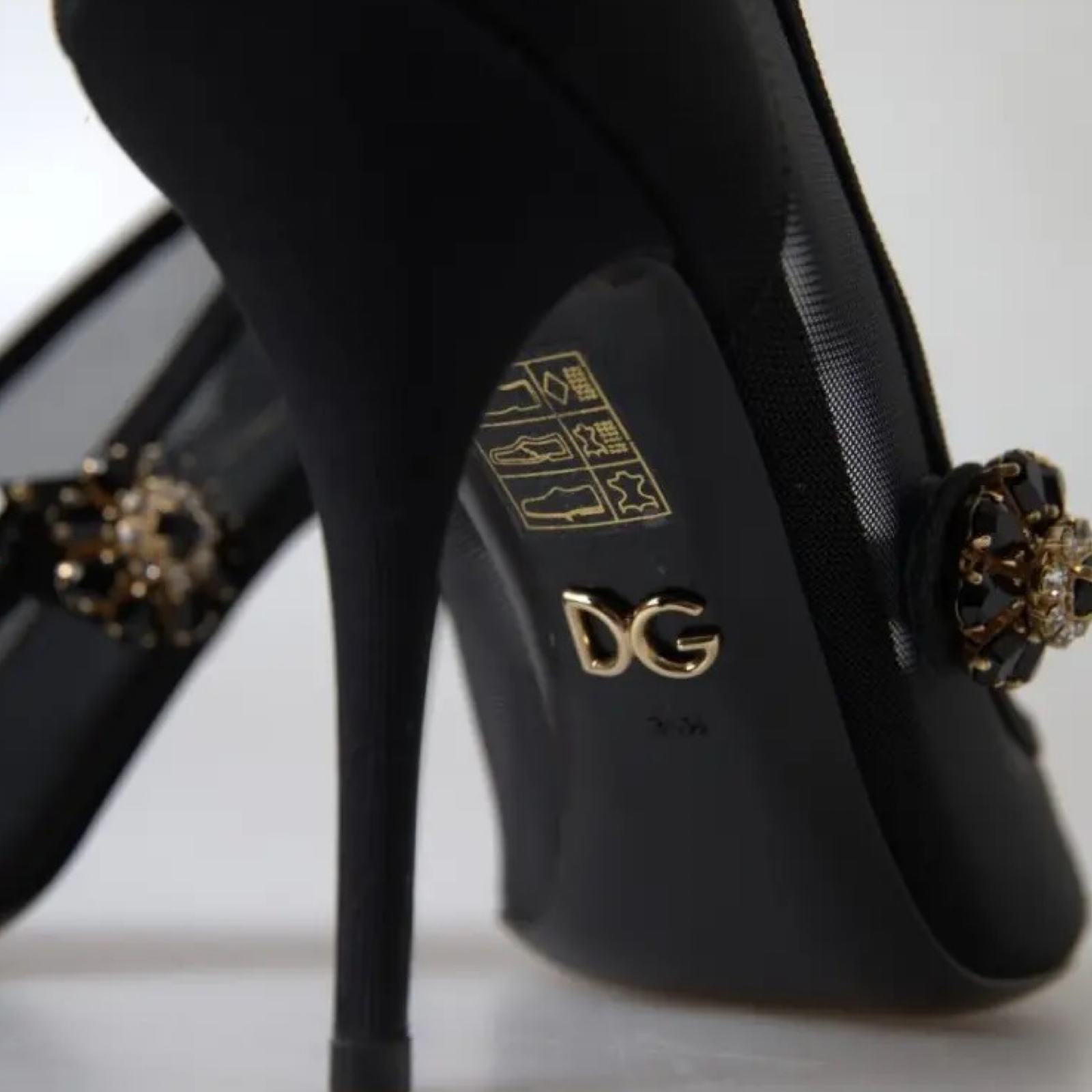 Токчета Dolce & Gabbana Mary Jane Crystal Heels