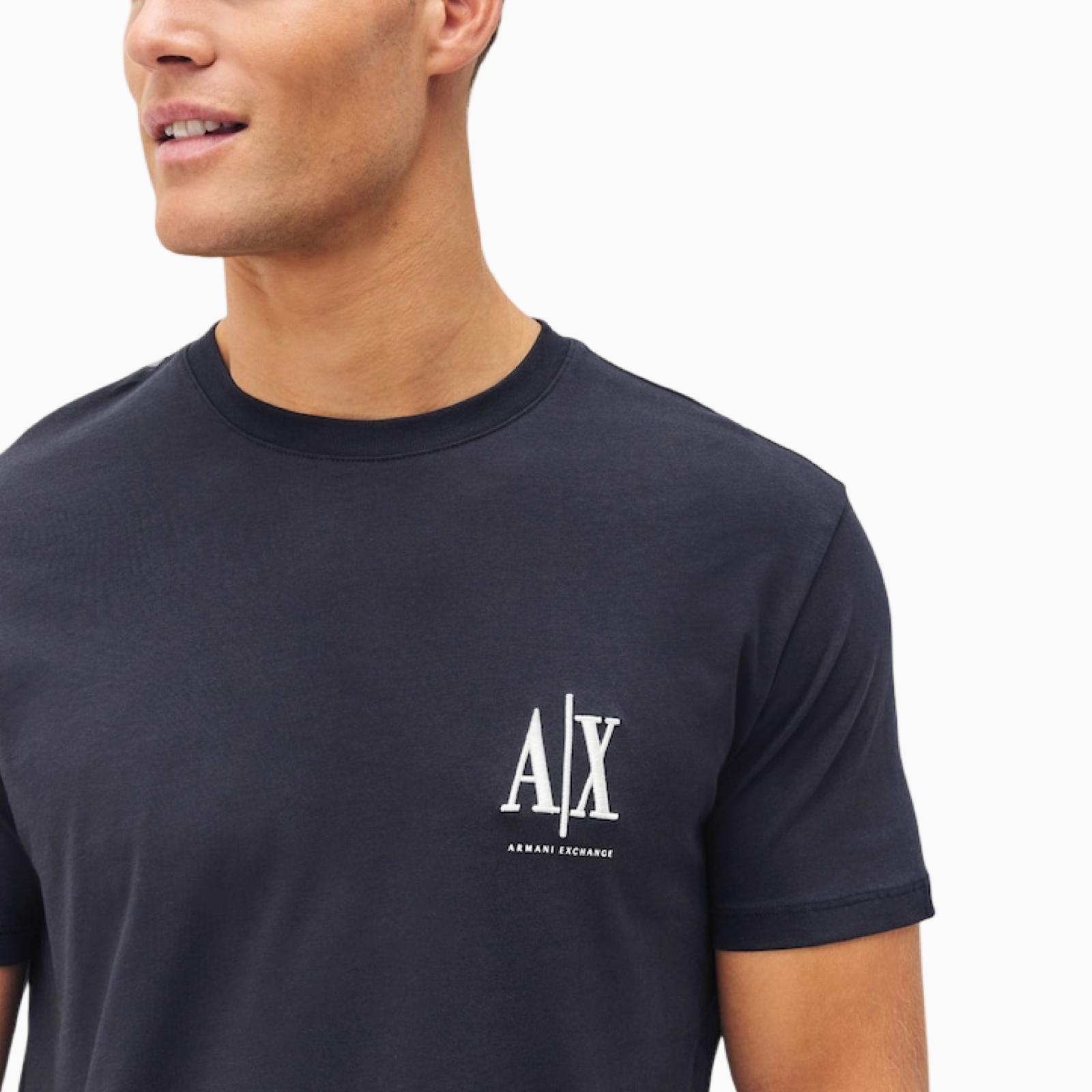 Мъжка тъмно синя тениска Armani Exchange Men T-shirt XM000365 AF12308 UB101 Close-Up