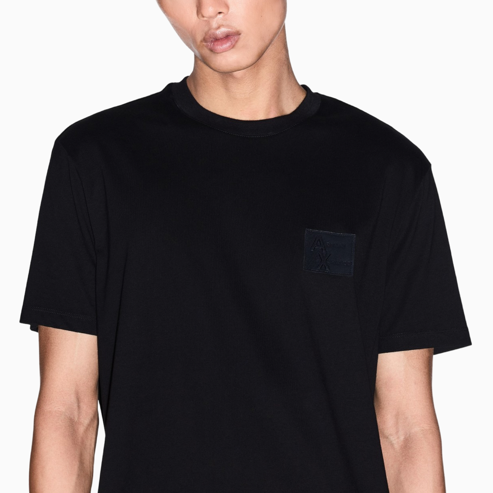 Мъжка черна тениска Armani Exchange Men T-shirt XM001456 AF10358 Close-Up