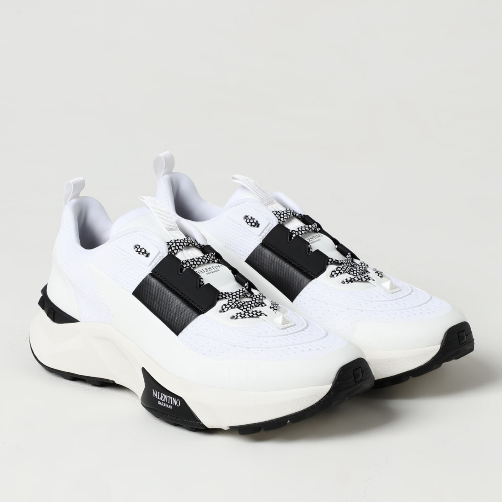 Valentino Garavani True Act Men Sneakers 6Y2S0H92PTN 6L0 Front View