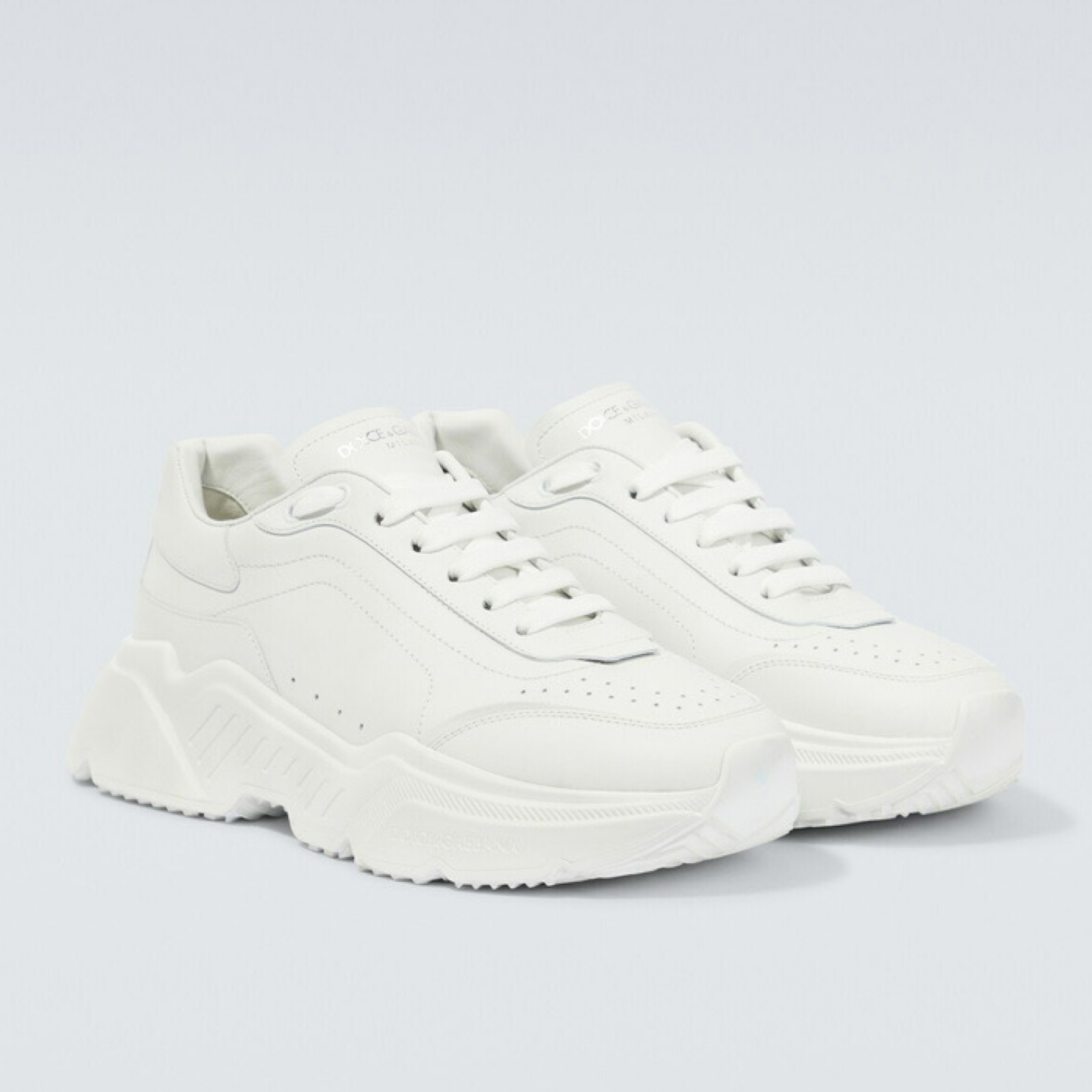 Мъжки бели маратонки Dolce & Gabbana Daymaster Men Sneakers CK1805 AW178 80001 Front View