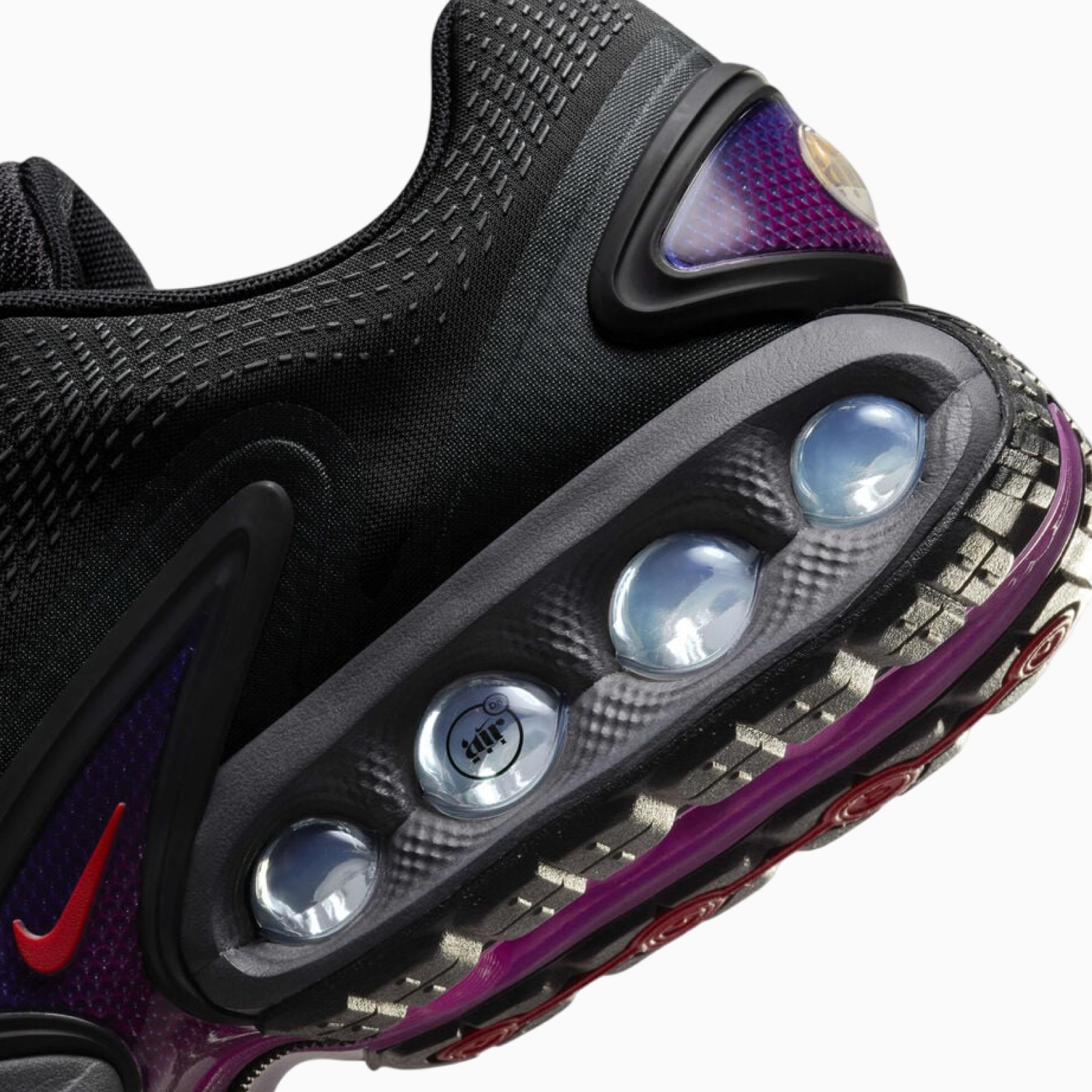 Мъжки маратонки Nike Air Max Dn Men Sneakers DV3337-001 Close-Up