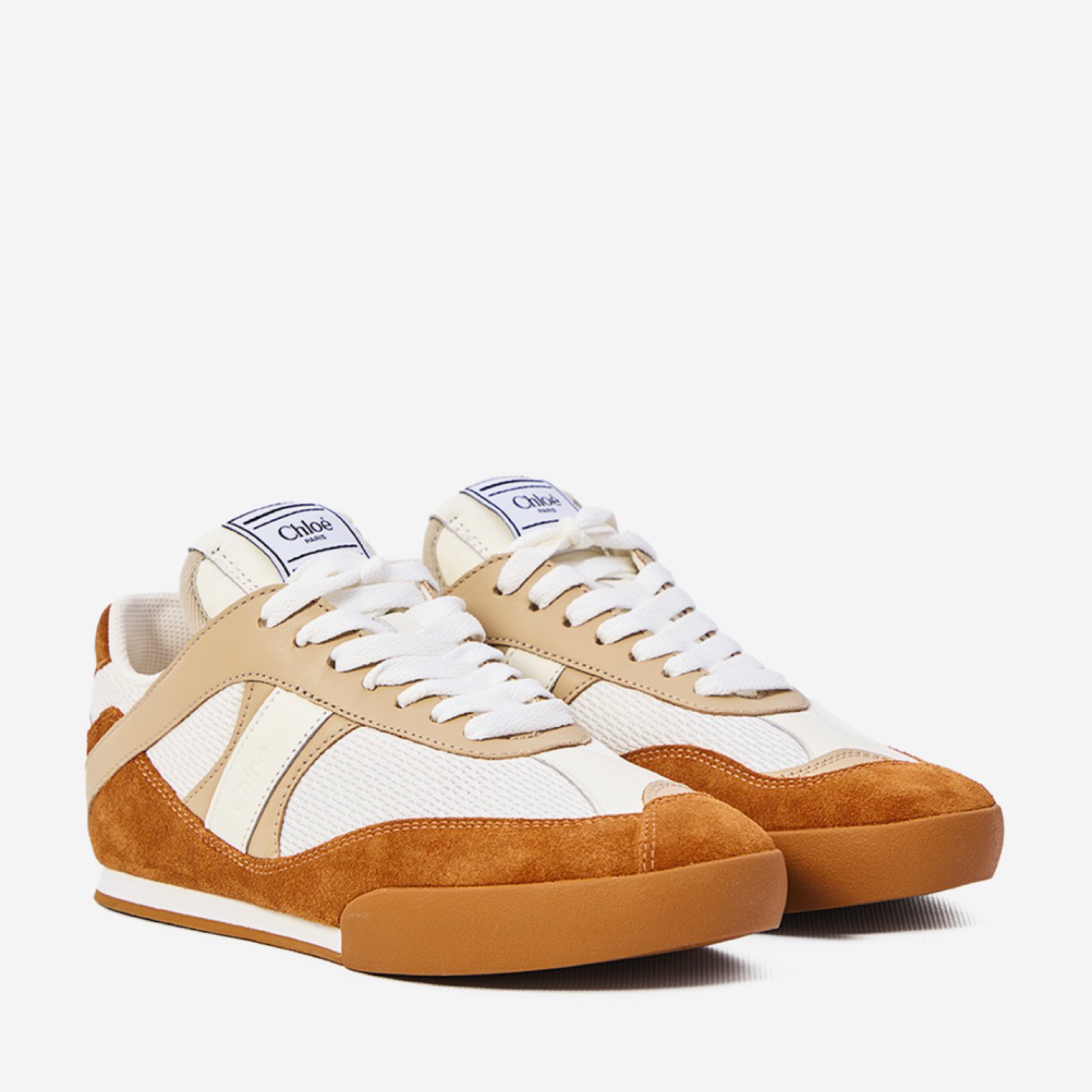 Chloé Kick Sneakers CH25W07IVD25X Lateral View