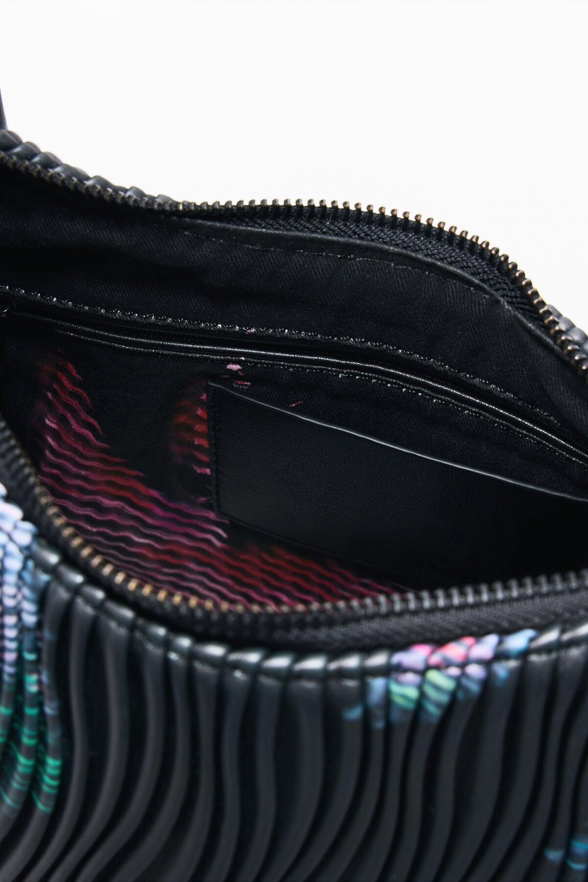 Дамска чанта Desigual Women Bag 26SAXP57 2000 Inside View