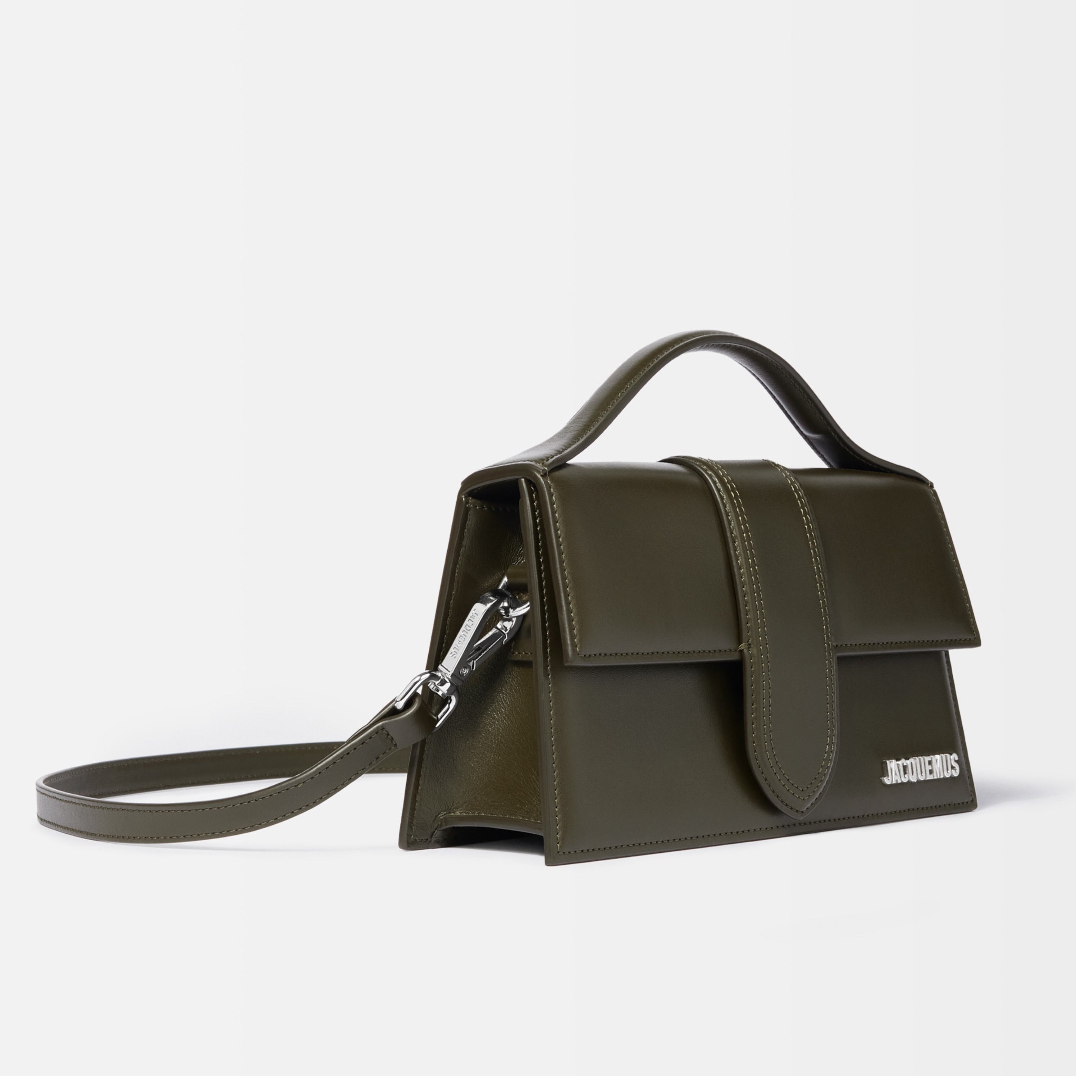 Дамска чанта Women’s handbag Jacquemus Le Grand Bambino
BAW00007AC01C02580 Military Green angled view