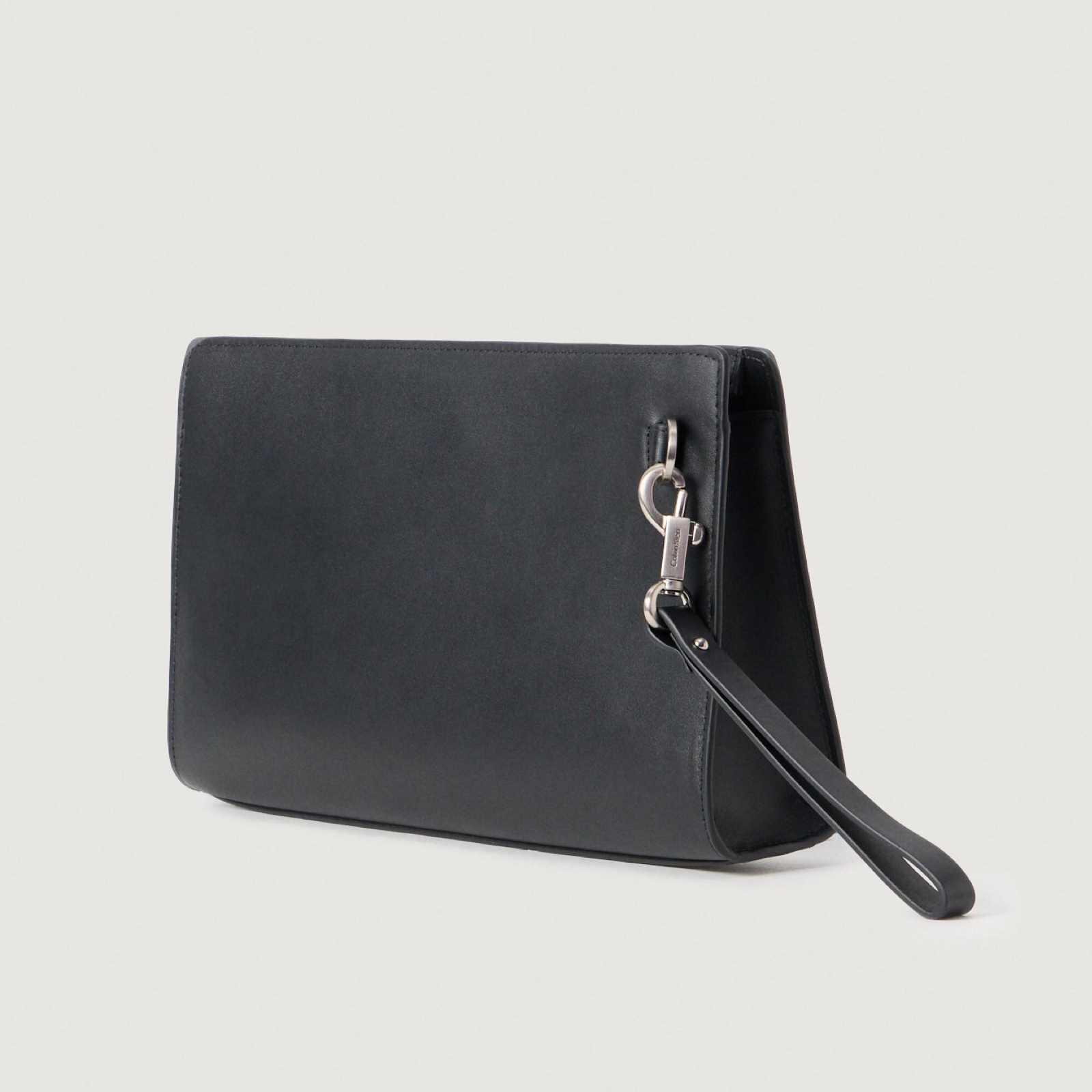 Мъжка клъч чанта Men’s clutch bag Calvin Klein
LV04D1109G UB1 Black back view