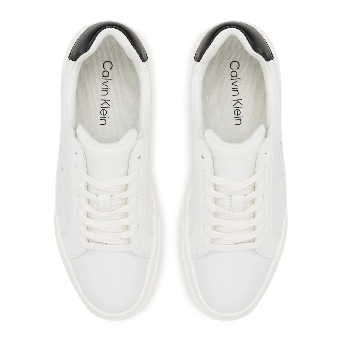 Pantofi sport pentru bărbați Calvin Klein YM0YM01344 06X (Bright alb/negru 01W) Vedere de sus