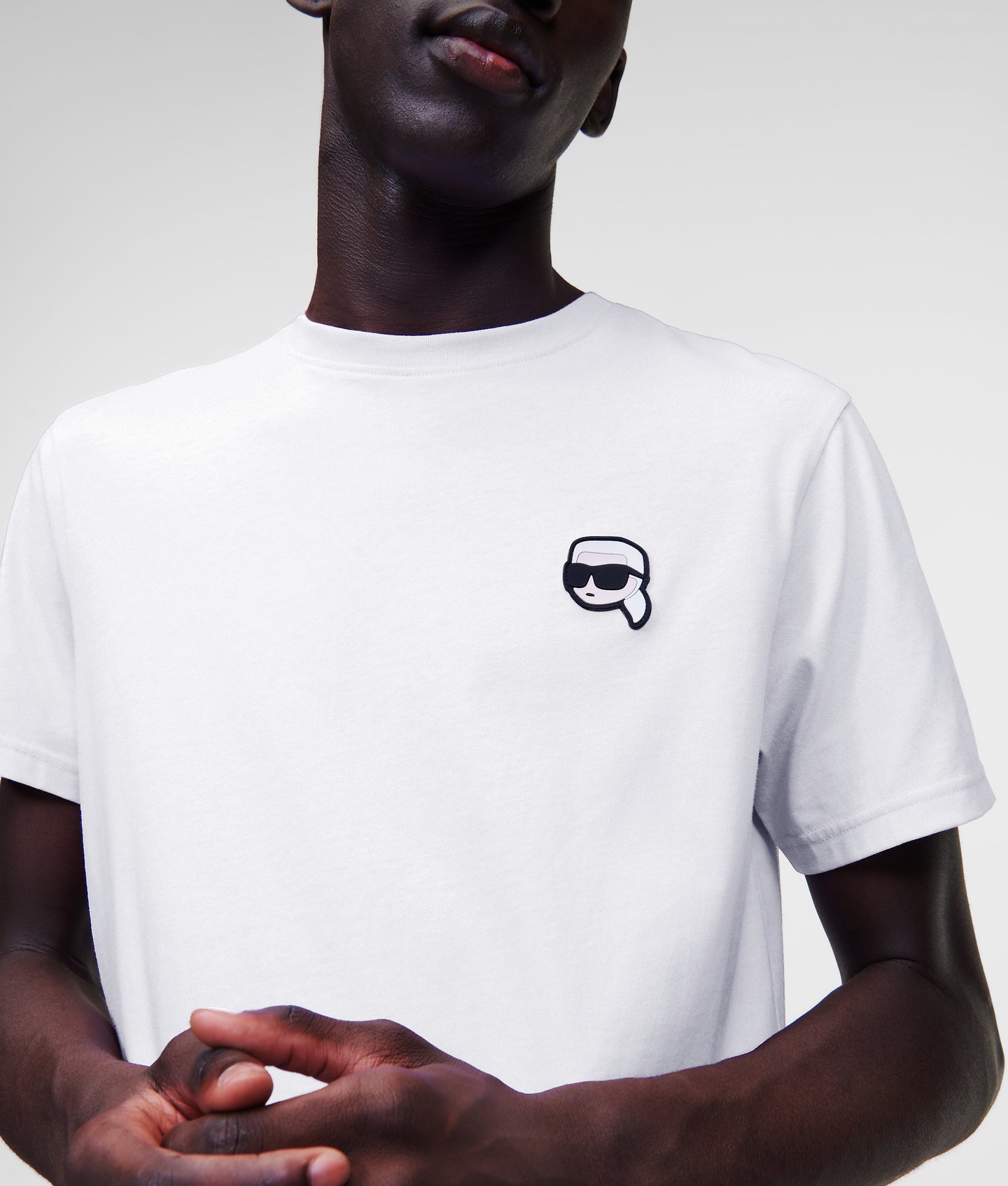 Мъжка тениска Men's t-shirt Karl Lagerfeld
A2M17127 100 White close up view