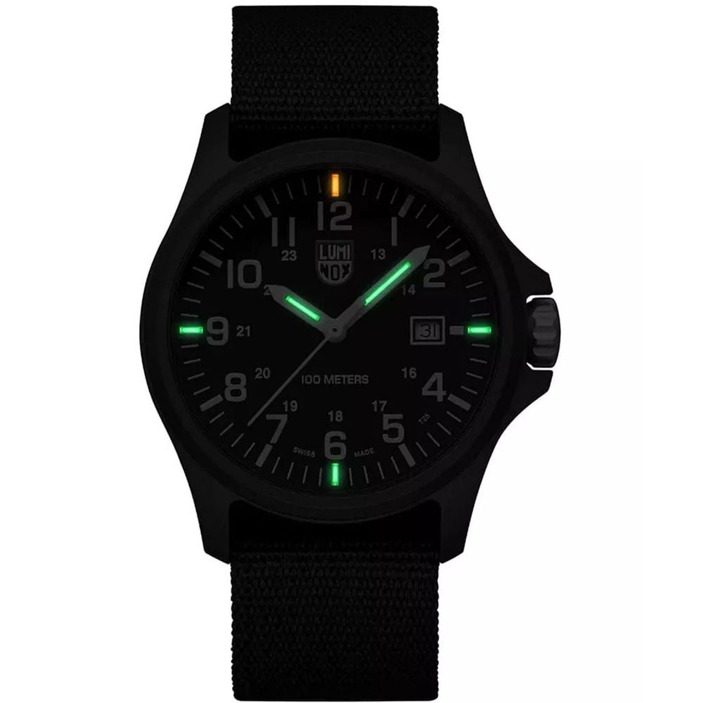 Мъжки часовник Men’s watch Luminox Patagonia Carbonox X22401NB Black night view