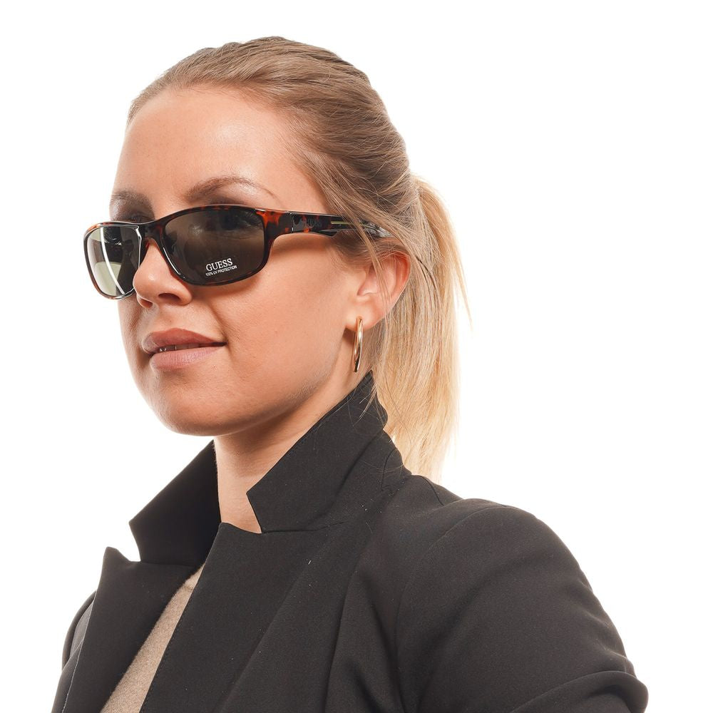 Слънчеви очила Unisex sunglasses Guess
GF0210 52N Brown lifestyle view