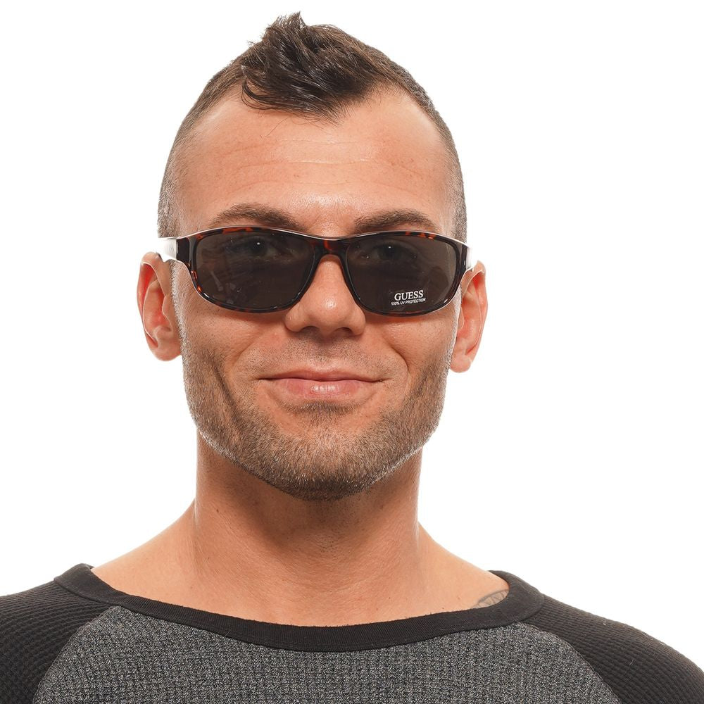 Слънчеви очила Unisex sunglasses Guess
GF0210 52N Brown lifestyle view 2