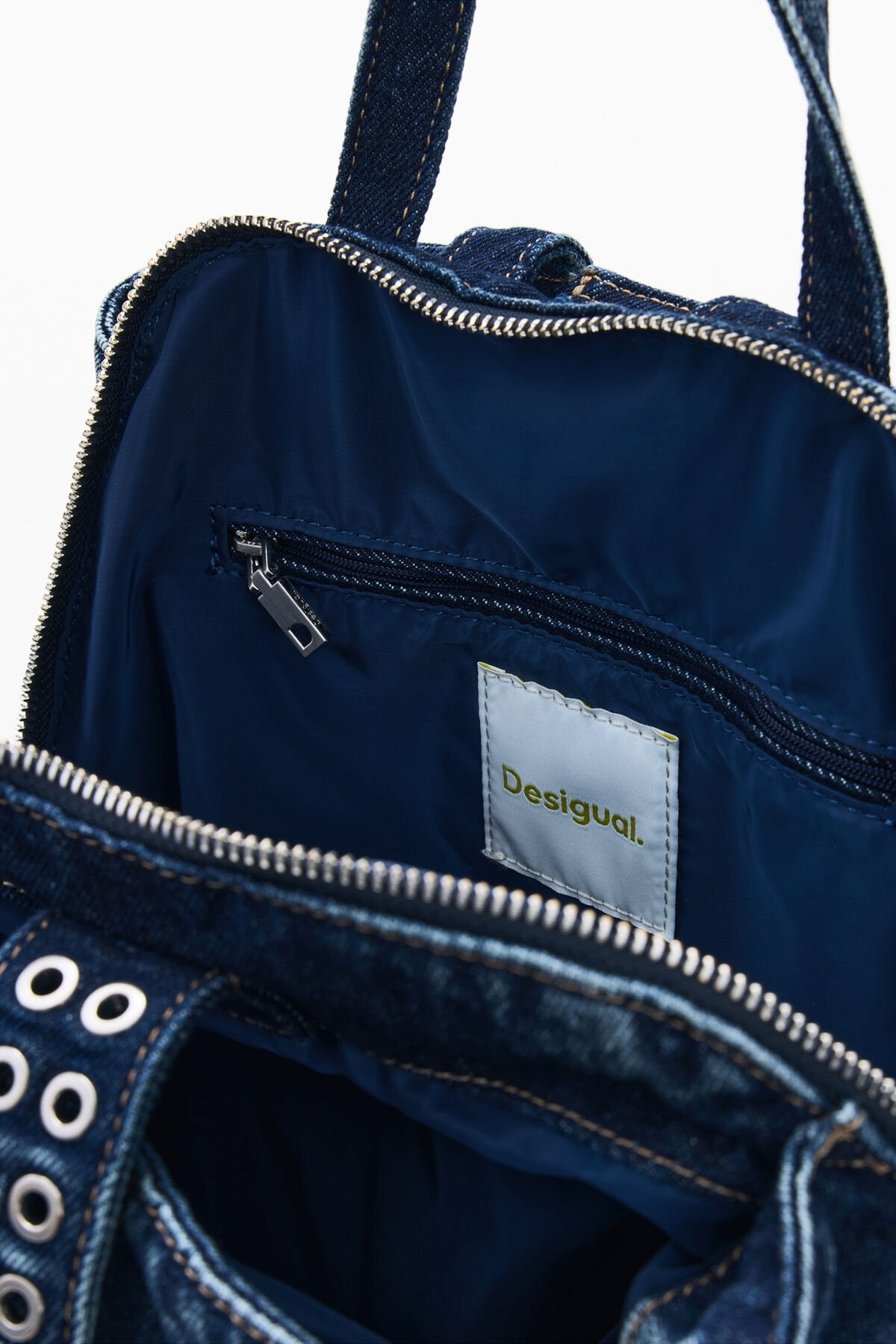 Дамска раница Women’s denim rucksack Desigual 26SAKD03 5008 Denim inside view