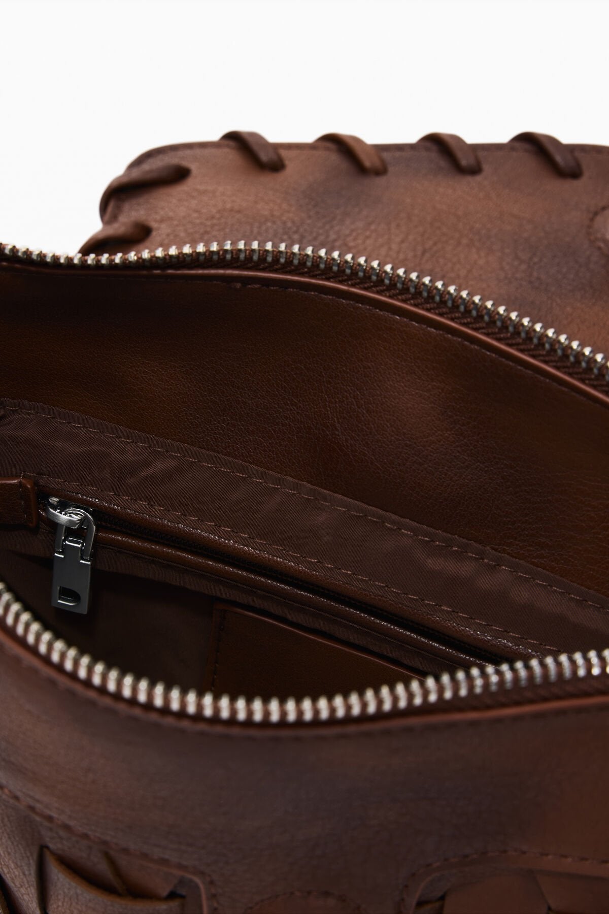 Дамска чанта Women’s handbag Desigual
26SAXPA2 6064 Brown inside view