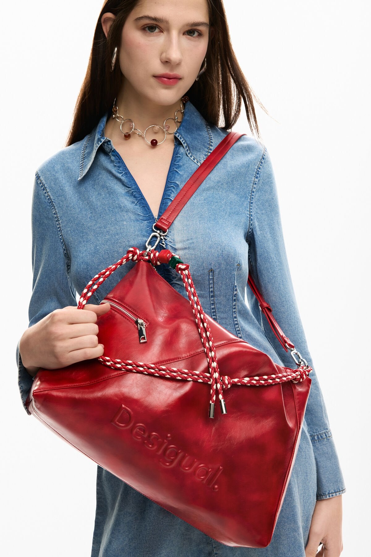 Дамска чанта Women’s handbag Desigual
26SAXPA8 3000 Red close up view