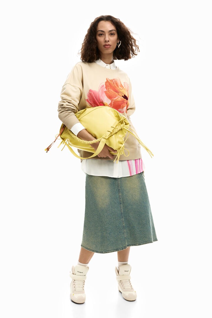 Дамска чанта Women’s handbag Desigual
26SAXPBH 4013 Yellow lifestyle view 2