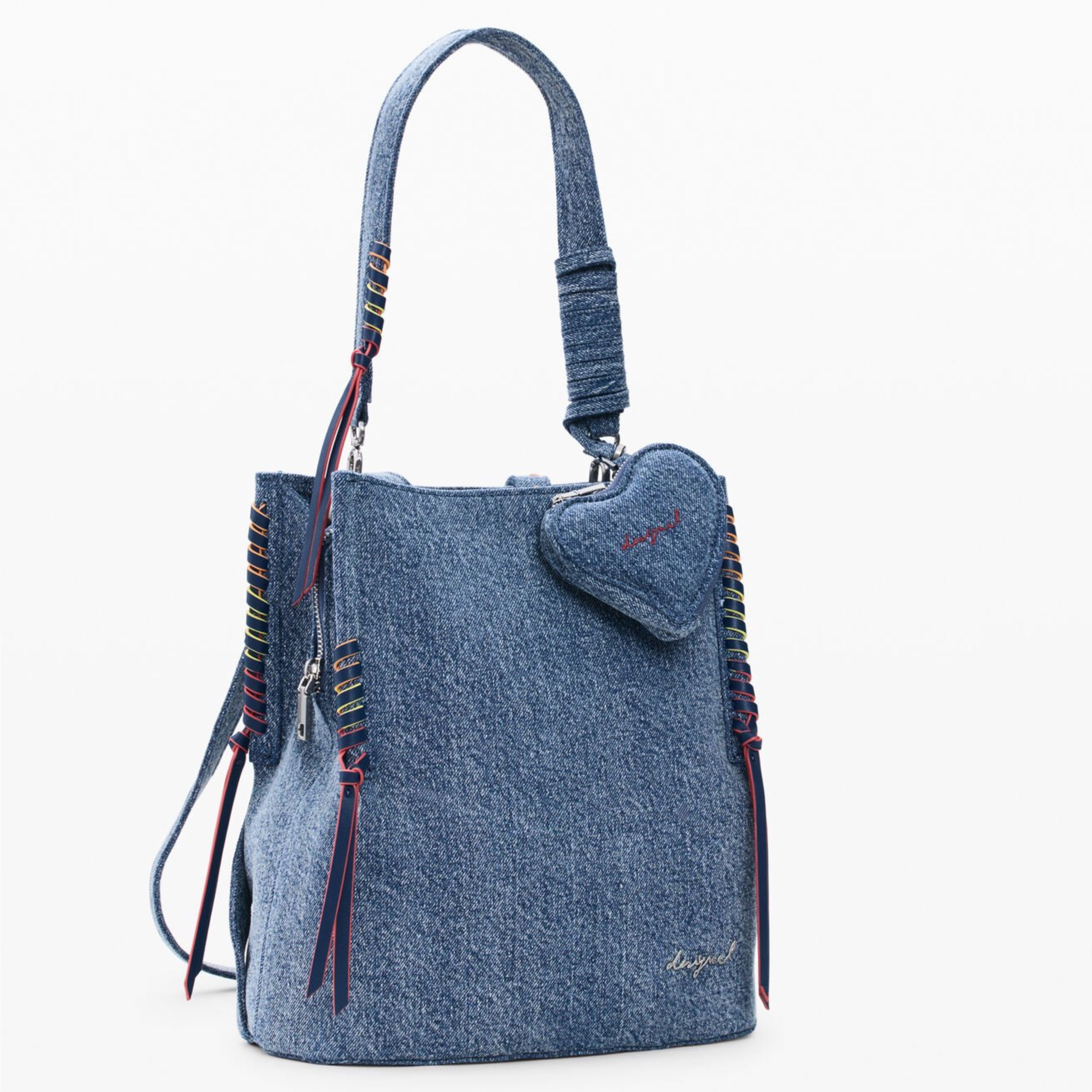 Дамска раница Women’s rucksack Desigual
26SAKD08 5005 Denim Blue angled view