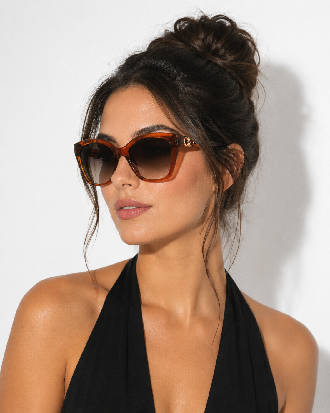 Дамски слънчеви очила Women’s sunglasses FERRAGAMO SF1026S 261 Brown lifestyle view