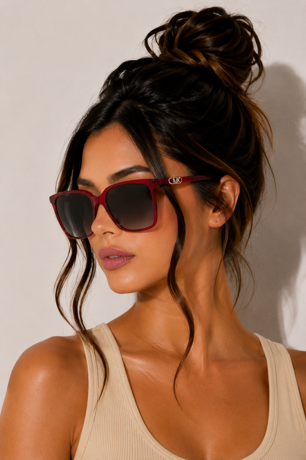 Дамски слънчеви очила Women’s sunglasses MICHAEL KORS MK2197F39558G Red lifestyle view