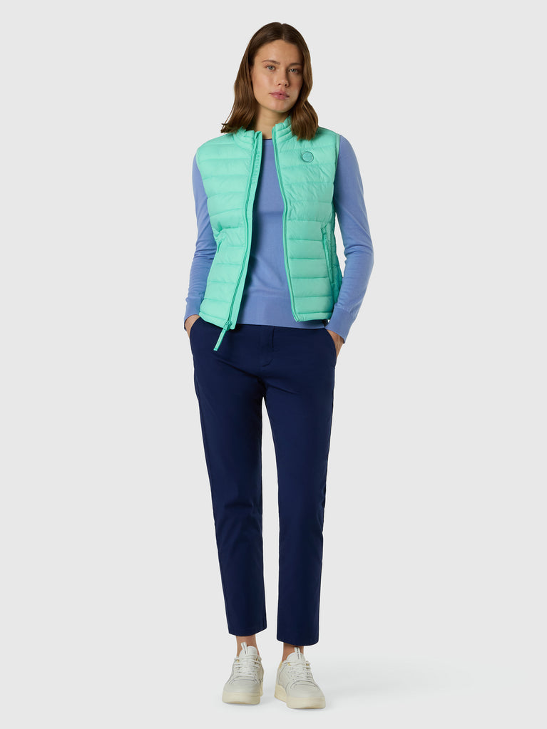 Women’s vest North Sails Naomi
000047000 0466 Beach Glass head to toe view