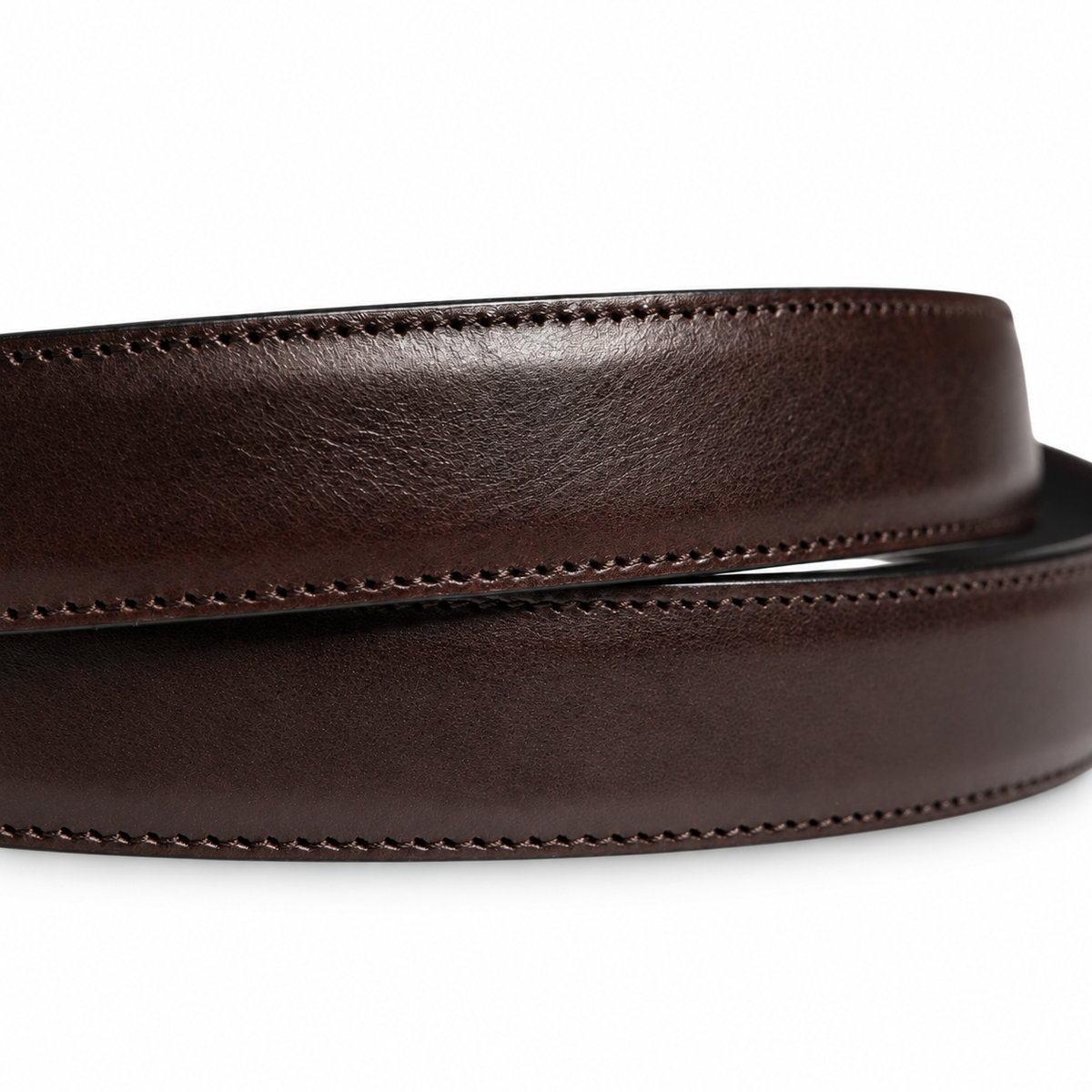 Men's belt Dolce & Gabbana SKU: BC3614 A1828 leather texture close-up