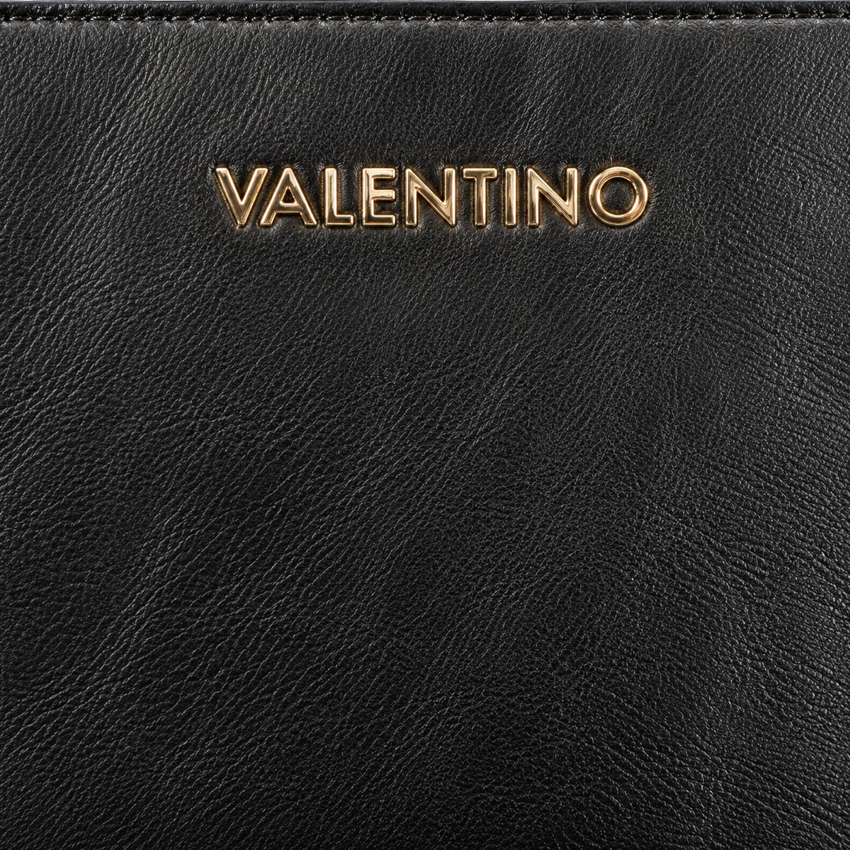 Women's handbag Mario Valentino Hira VBS9PD04 front detail view