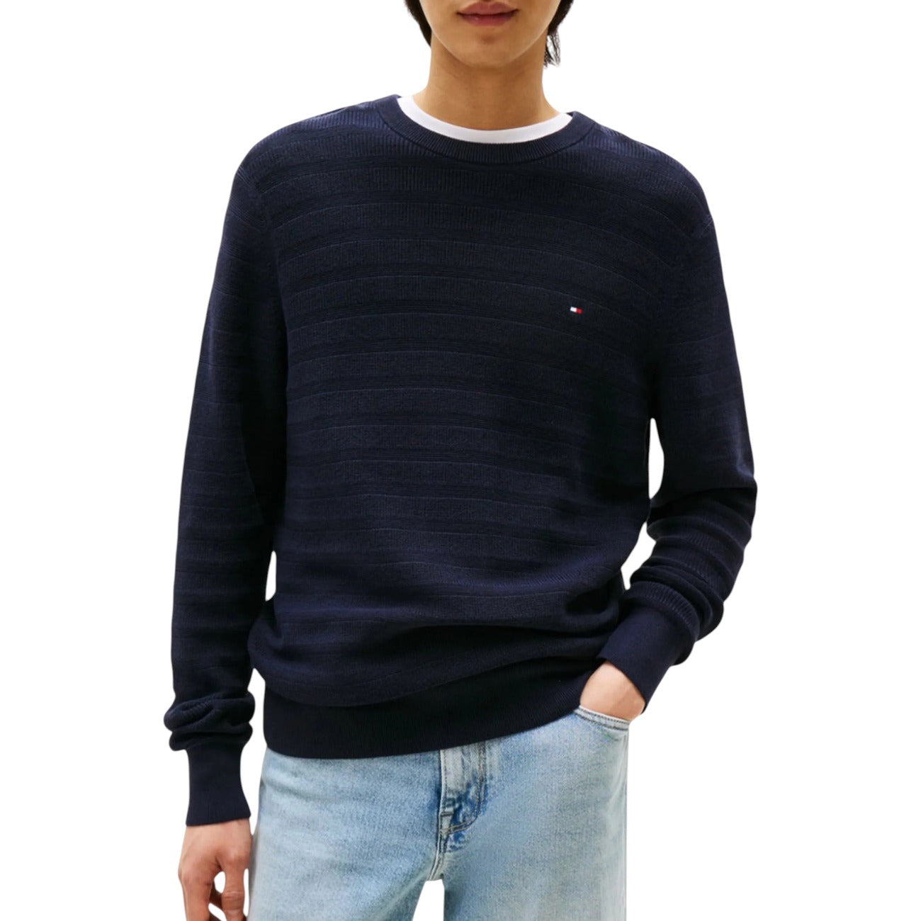 Мъжки син пуловер Tommy Hilfiger Men Sweater MW0MW39535 Front View