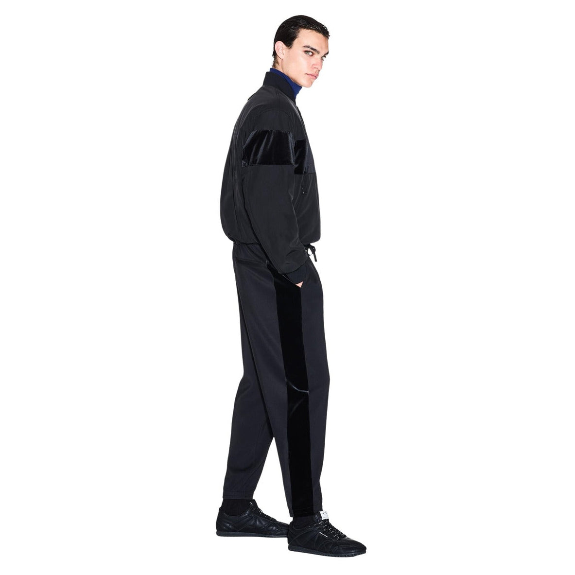 Мъжко долнище Armani Exchange Men Sweatpants XM002924 AF19936 UC001 Side View