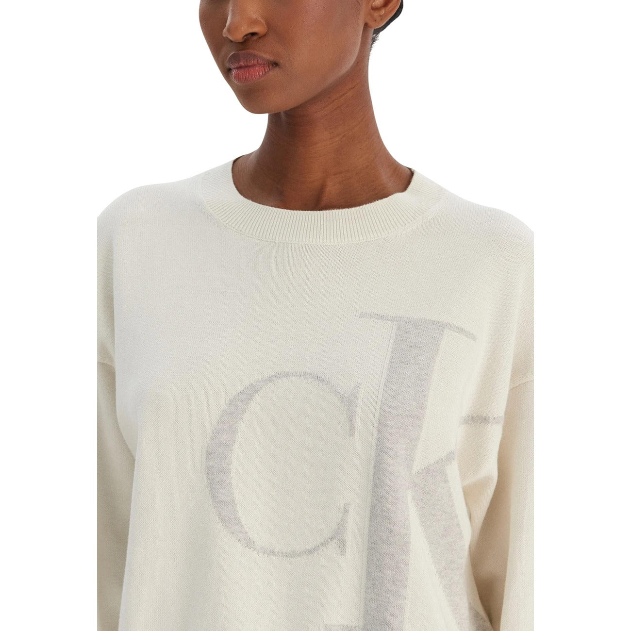 Дамски бял пуловер Calvin Klein Jeans Women Sweater LV047E304G Close-Up
