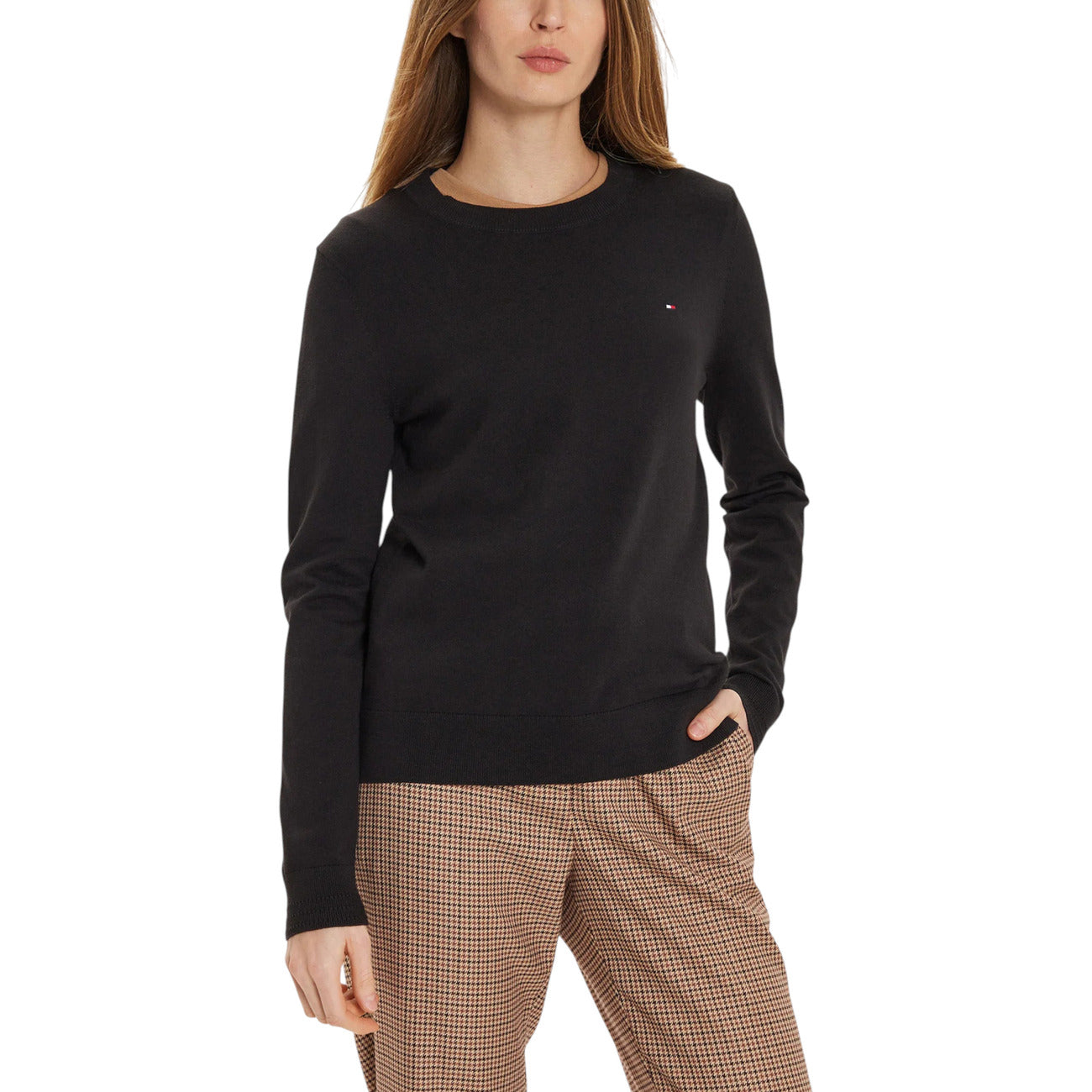 Дамски черен пуловер Tommy Hilfiger Women Sweater WW0WW44984 Front View