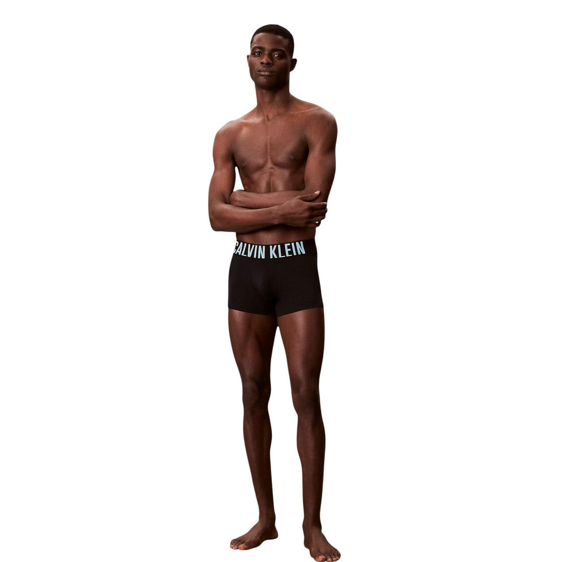 Мъжки боксерки Calvin Klein Men 3-pack Boxers 000NB3608A 54L Model Front View