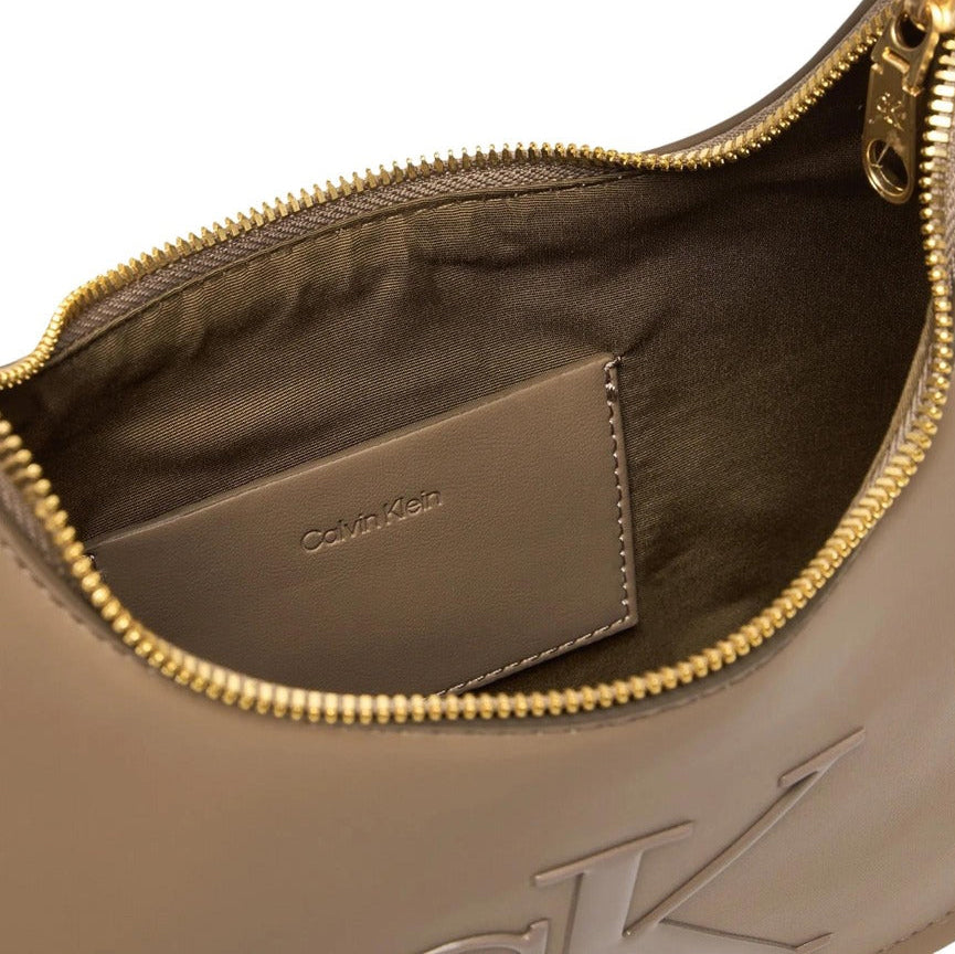 Дамска чанта Calvin Klein women’s bag LV04F3230G VFU Inside view