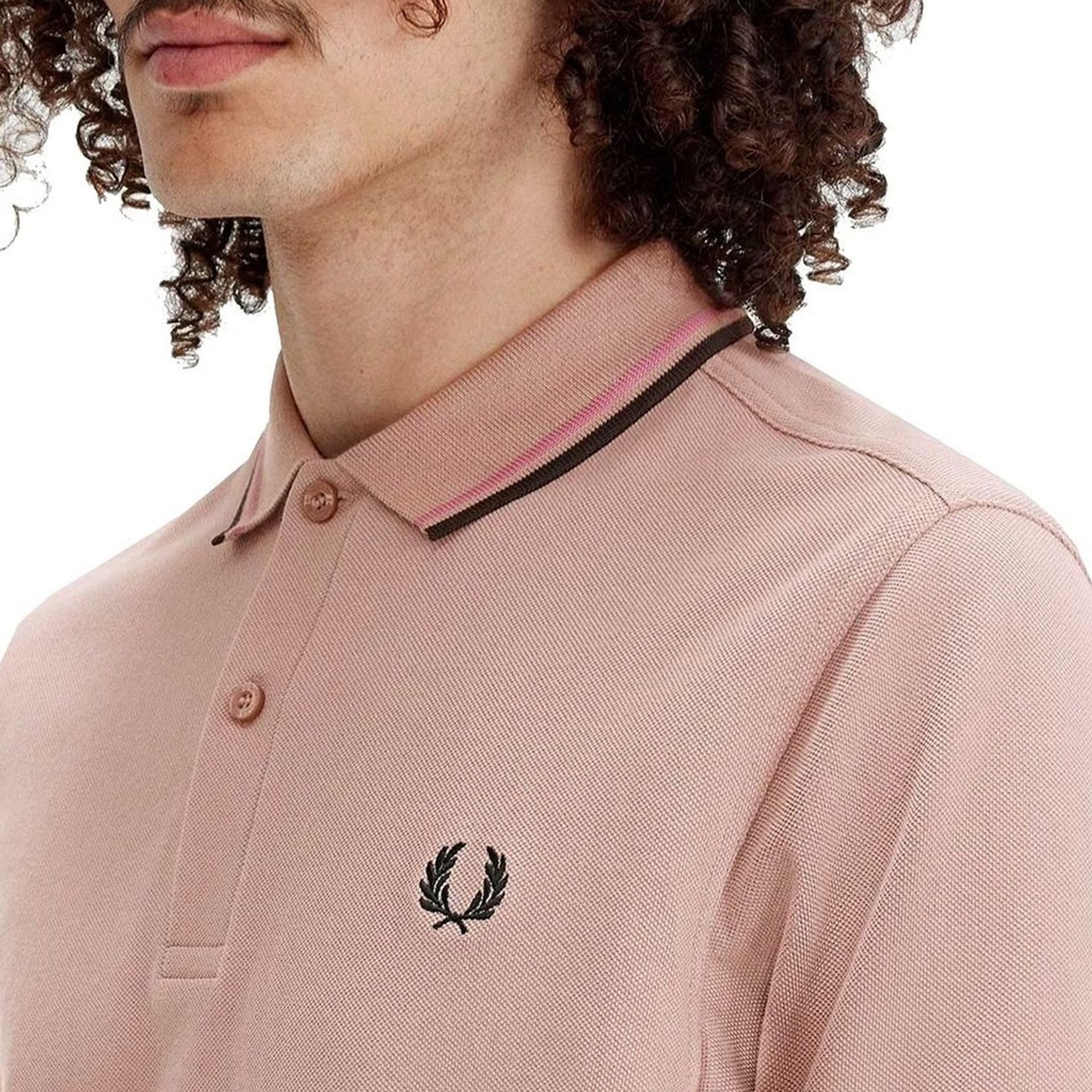 Мъжка тениска Men’s polo Fred Perry
M3600 U89 cropped view