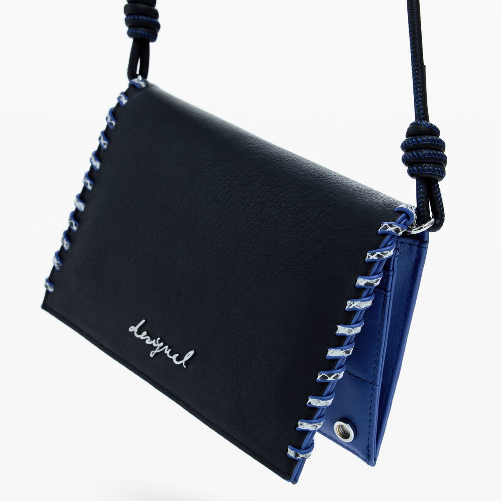 Дамска чанта Desigual Women Bag 25WAYP10 Close-Up