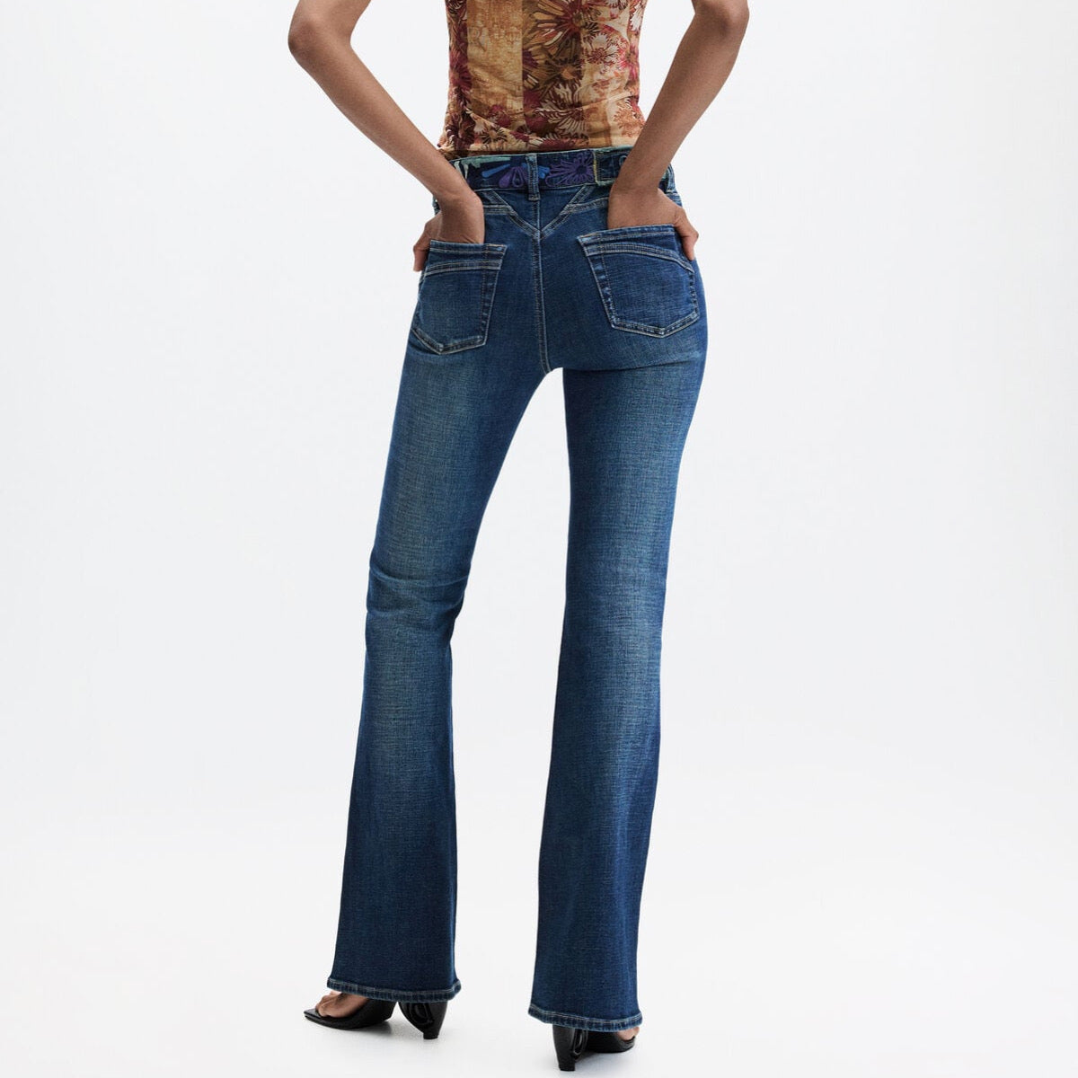 Дамски дънки Desigual women’s jeans 26WWDD21 5053 Back view 