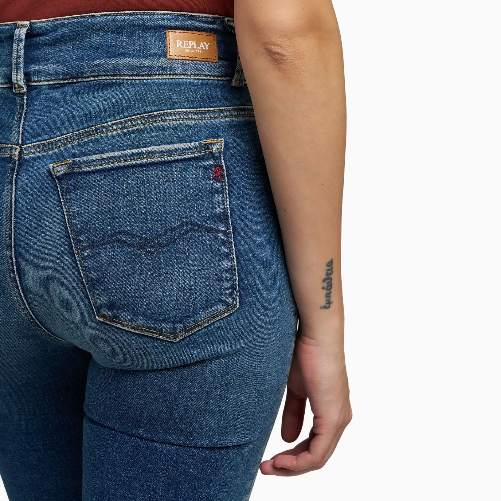 Дамски дънки Replay Women Jeans WLW689.000.805 723 Close-Up