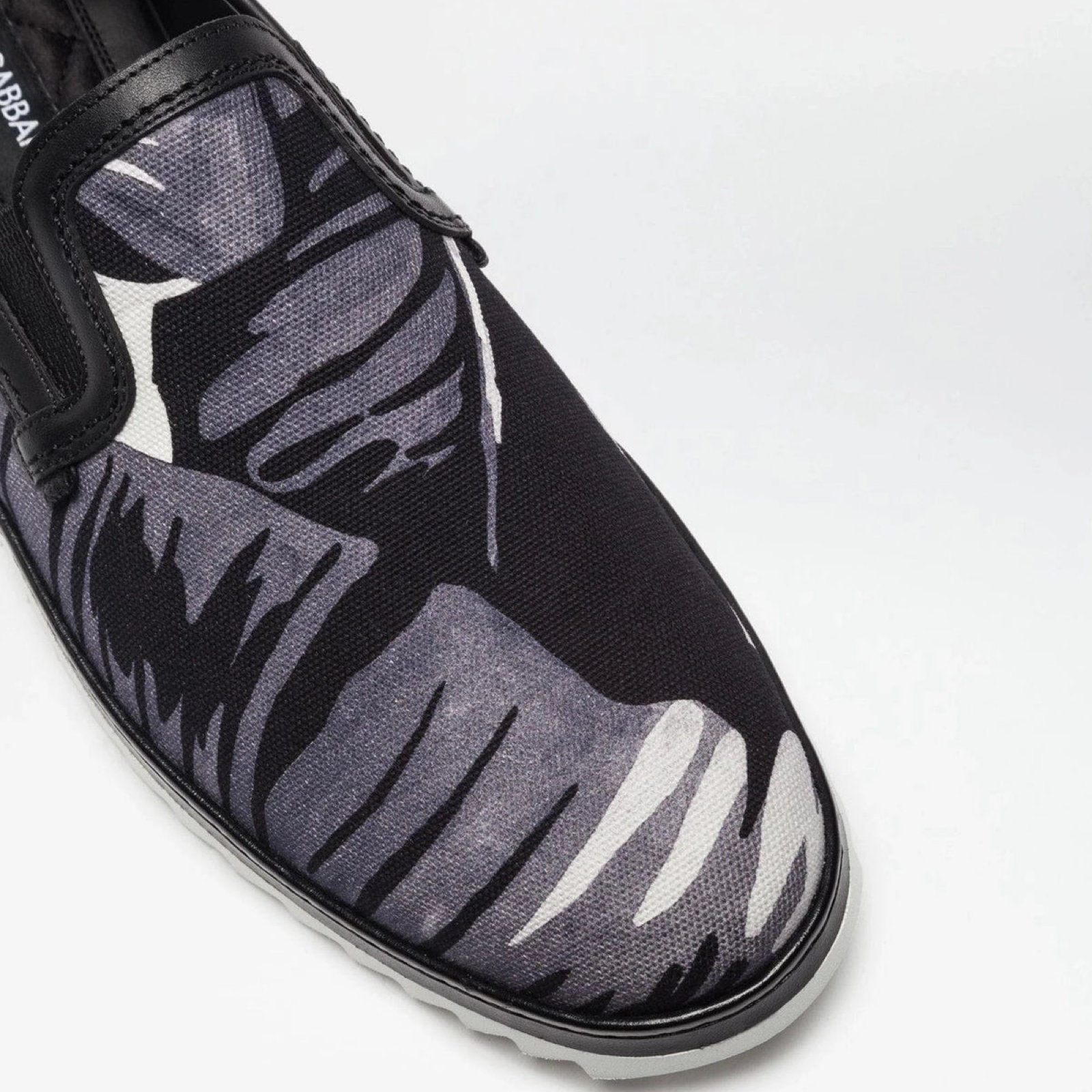 Мъжки мокасини Dolce & Gabbana Tropical Print Men Loafers Close-Up