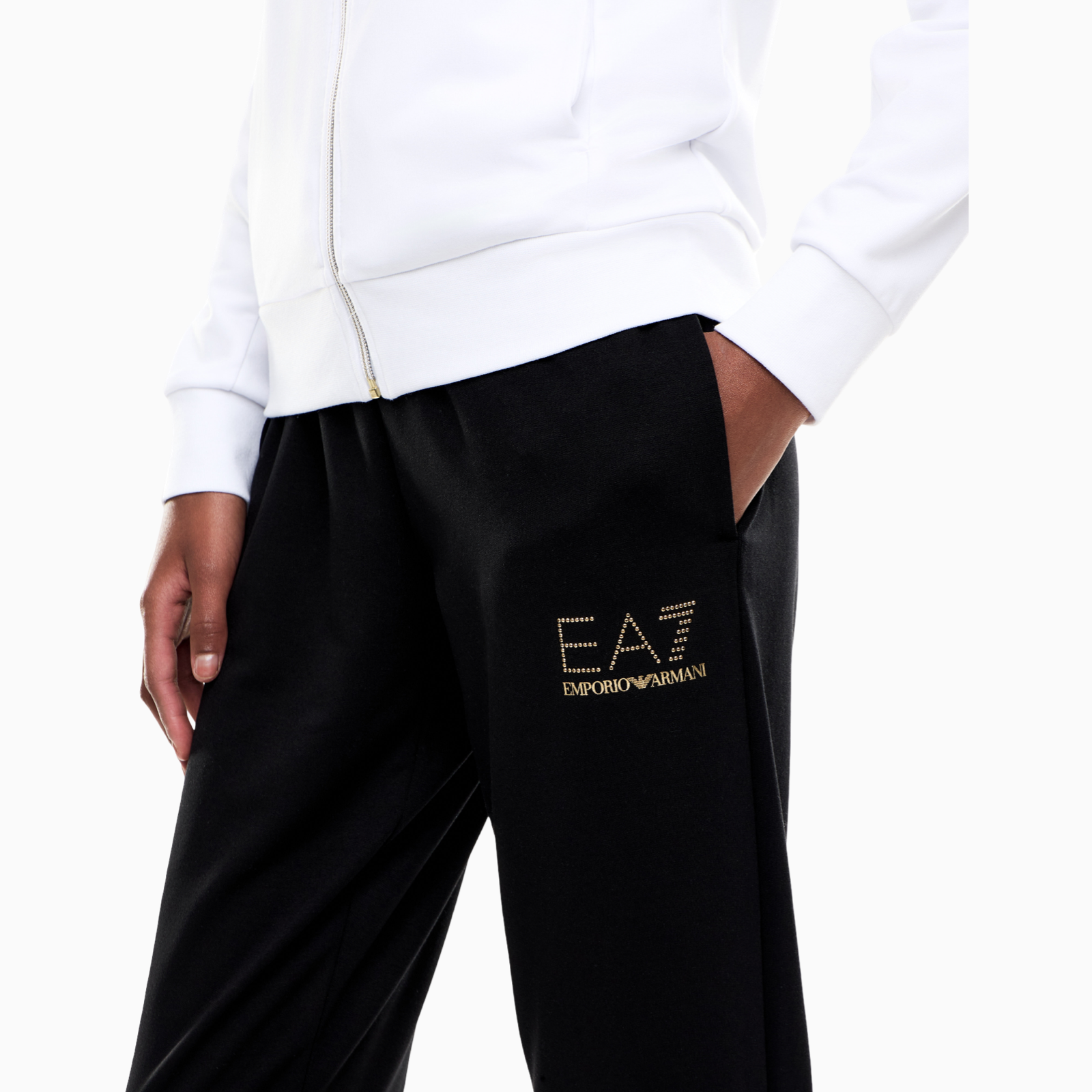 Дамски екип EA7 Emporio Armani Women Tracksuit 8NTV51 TJ9RZ M0003 Close-Up