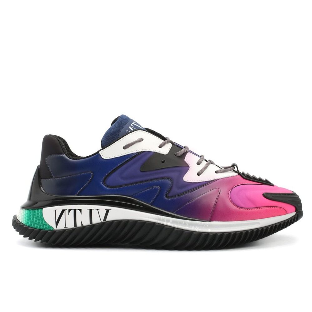 Valentino Garavani Wade Runner Sneakers VY2S0D95 GFV EU0 Lateral View