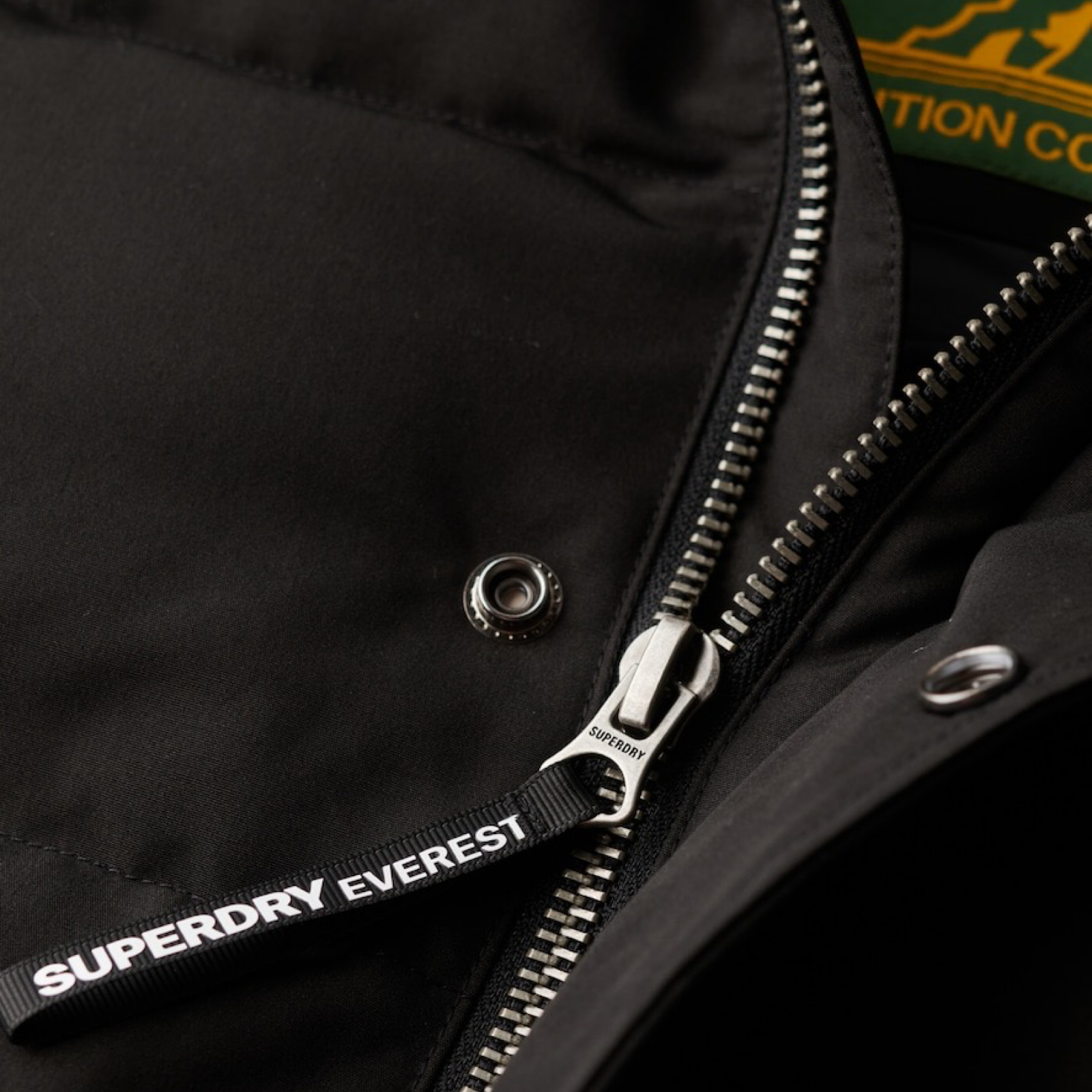 Мъжко зимно яке Superdry Men Jacket M5011743A Close-Up