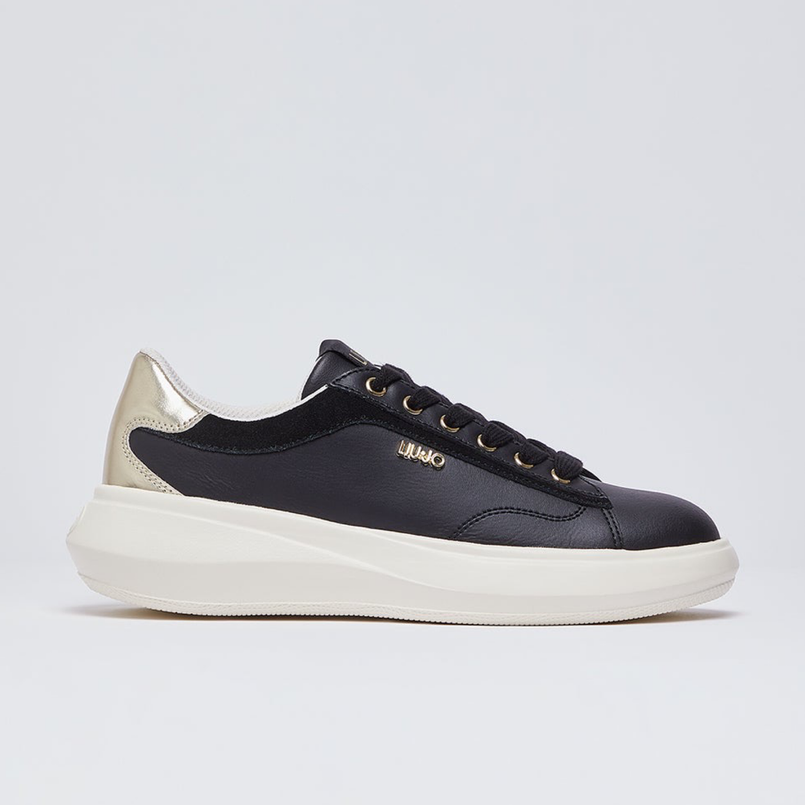 Дамски кецове Liu Jo Casper 01 Women Sneakers BA6069P0304 S1189 Lateral View
